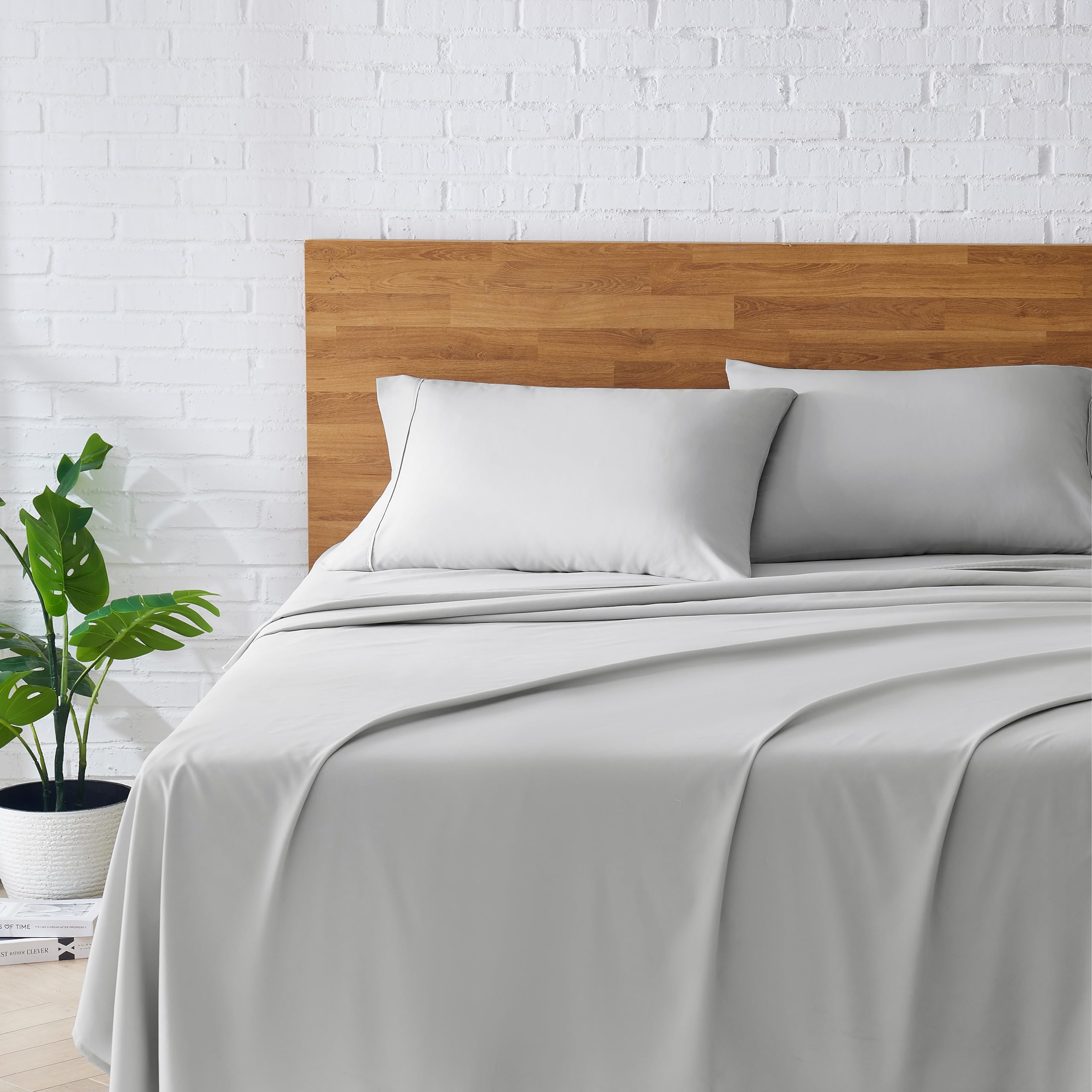 Ugg Hedi King Sheet Set 4-Piece Luxury Cooling Sheets Deep Pockets Premium Bedding With 2 Pillow Shams Hypoallergenic Machine Washable Soft Lightweight Bed Set For Bedroom, King, Stone Grey
