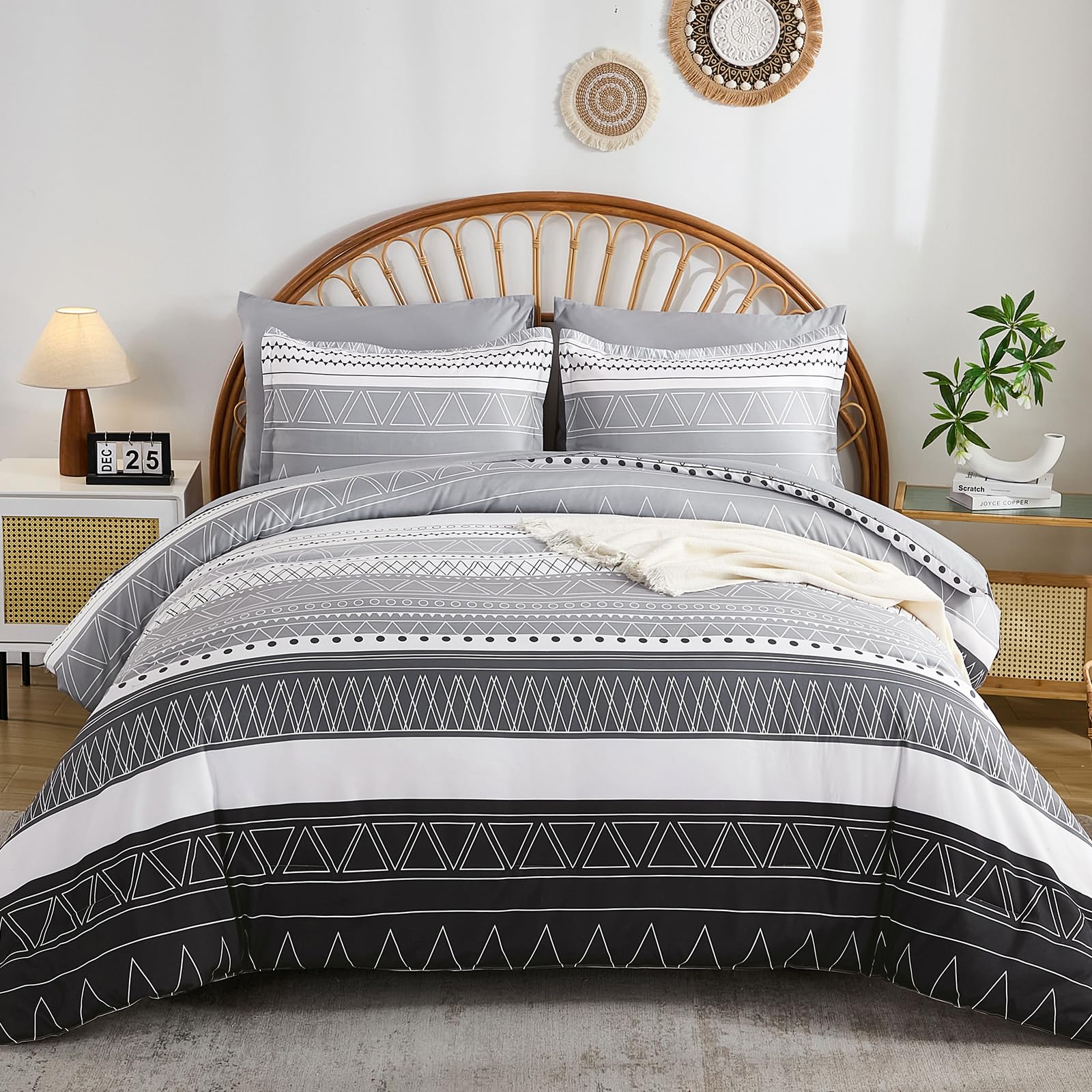 Wongs Bedding Queen Comforter Set 7 Pieces, Boho Grey White Geometric Striped Comforter For Queen Bed In A Bag, Soft Microfiber
