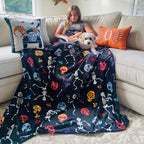 Haunted Halloween Fleece Throw Blanket: Halloween Rock N' Roll Dancing Skeleton Sugar Skulls Print On Soft Velvet Fleece Throw B