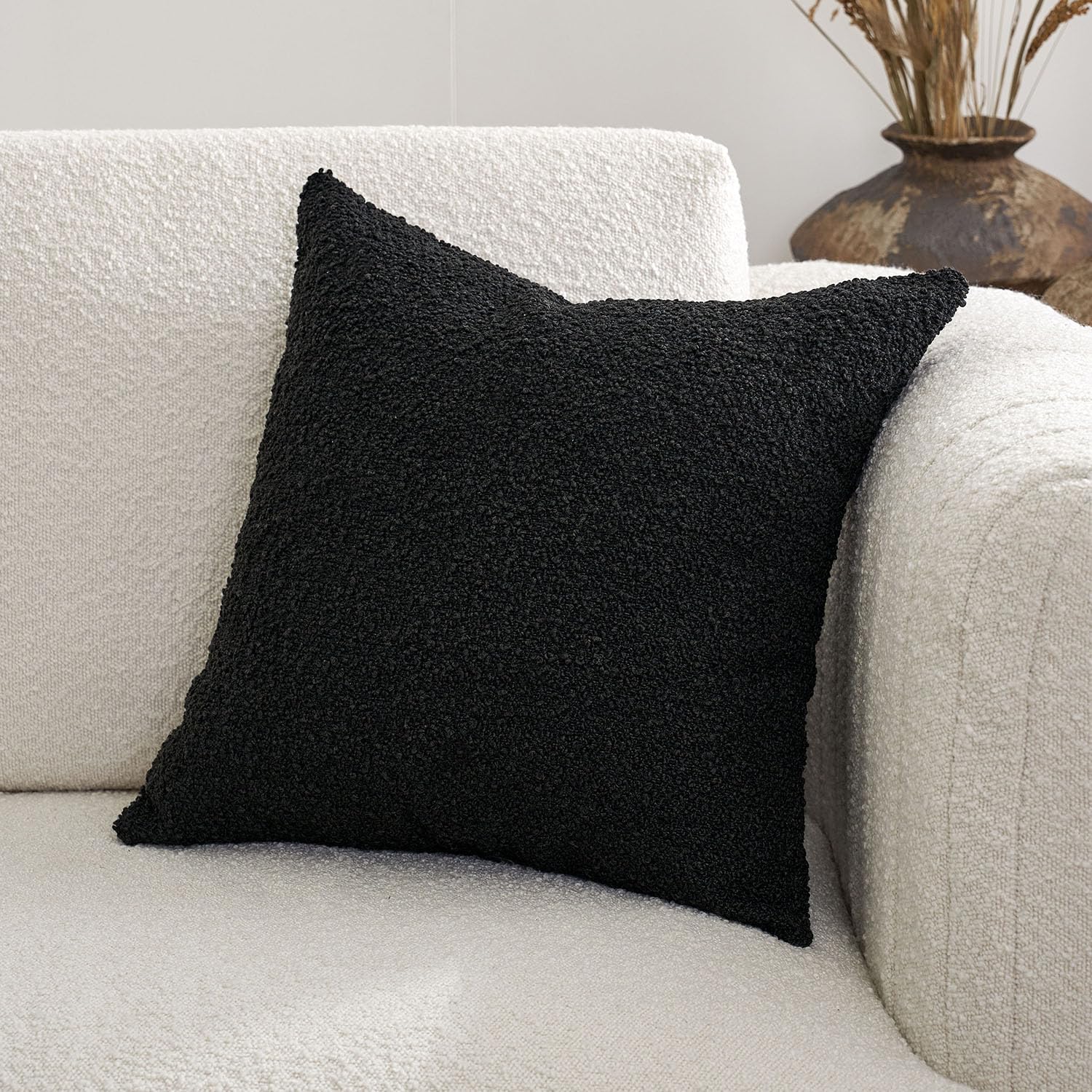 Domvitus Boucle Pillow Covers 18X18, Black Pillow Covers Decorative Couch Pillows For Living Room, Throw Pillow Covers For Bedro