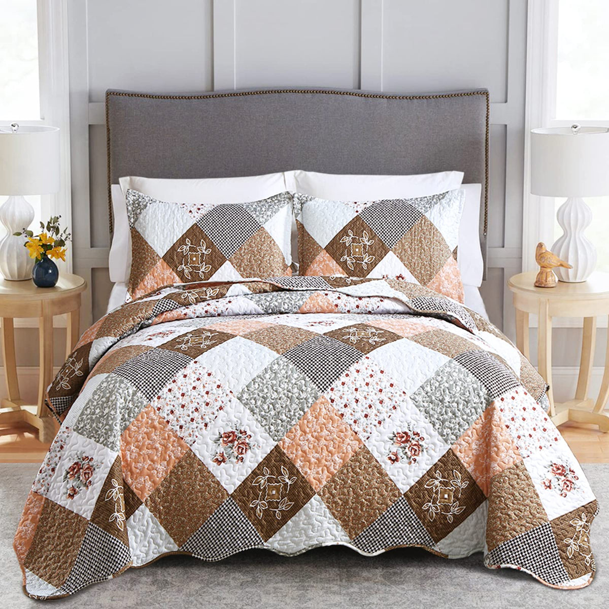 Dinjoy Floral Plaid Patchwork Quilt Set Queen Size, Reversible Brown Bedding Set Soft Microfiber Lightweight Bedspread Coverlet