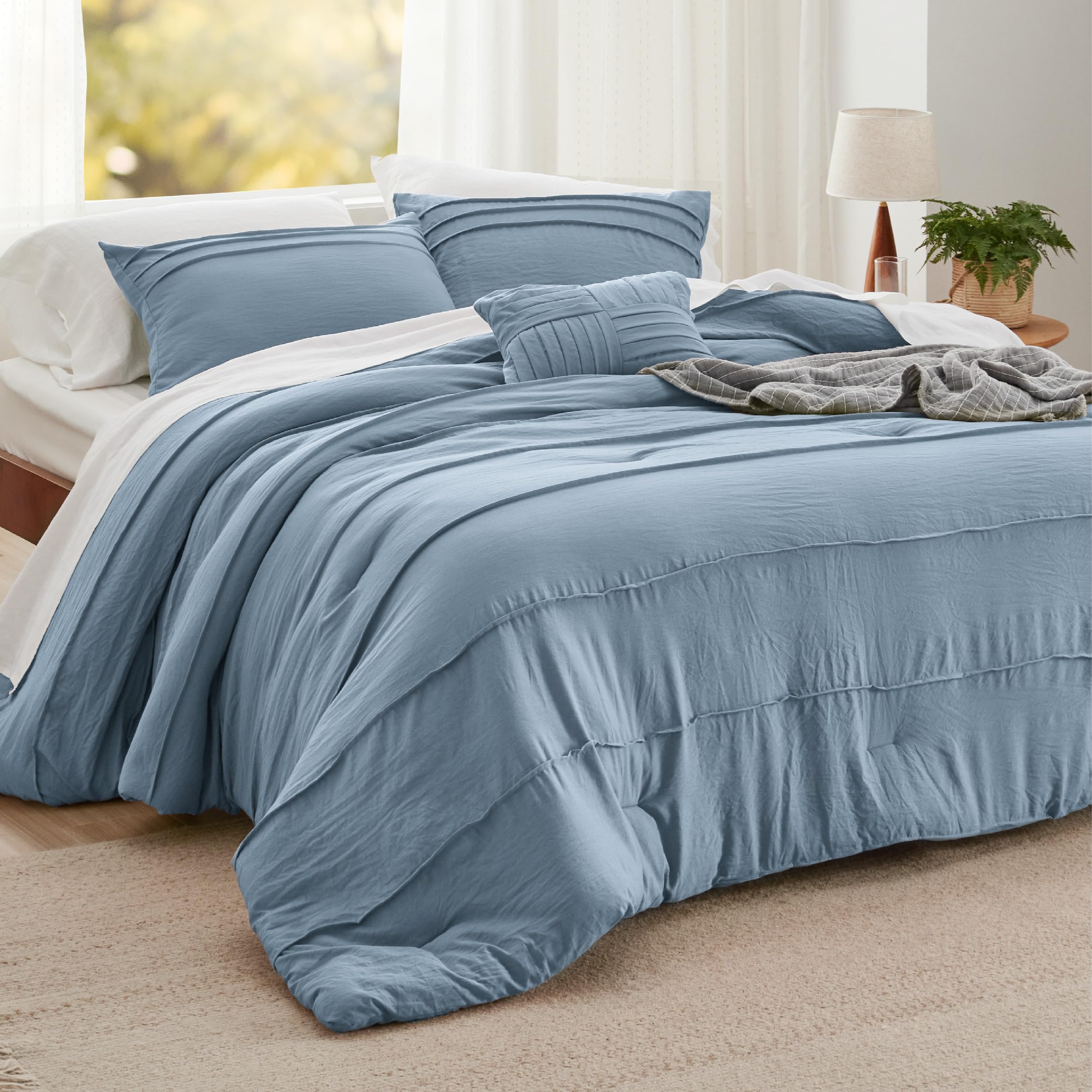 Bedsure Light Blue King Size Comforter Set - 4 Pieces Pinch Pleat Bed Set, Down Alternative Bedding Sets For All Season, 1 Comfo
