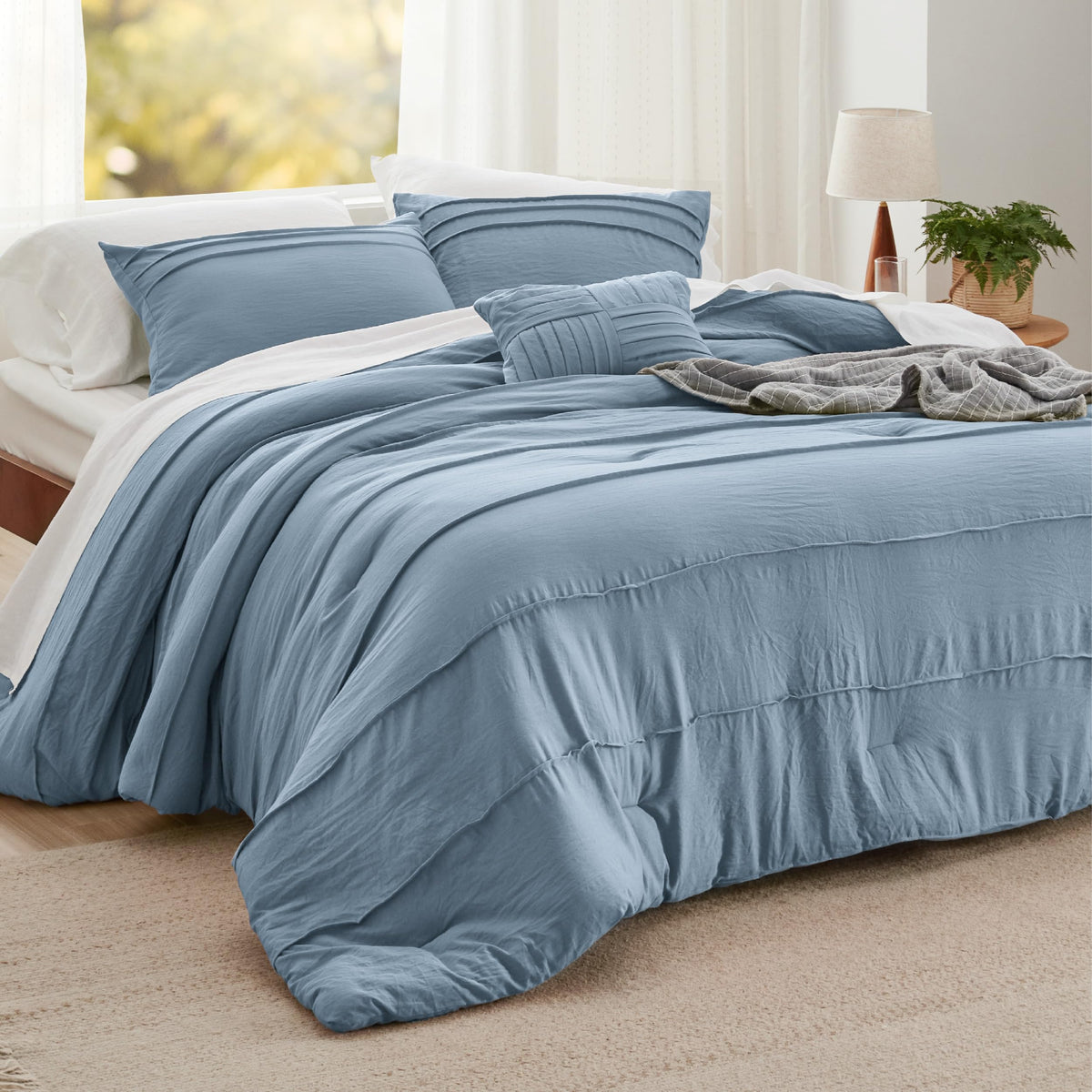 Bedsure Light Blue Full Size Comforter Set - 4 Pieces Pinch Pleat Bed Set, Down Alternative Warm Bedding Sets For All Season, 1