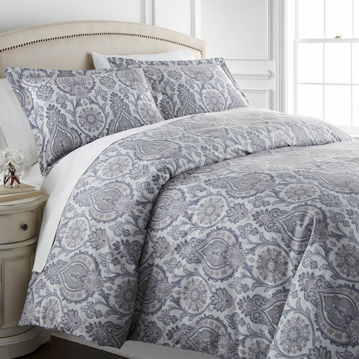 Southshore Fine Living, Inc. Boho Paisley Collection - Comforter For Queen Bed, Premium Quality, All-Season Down Alternative Eas