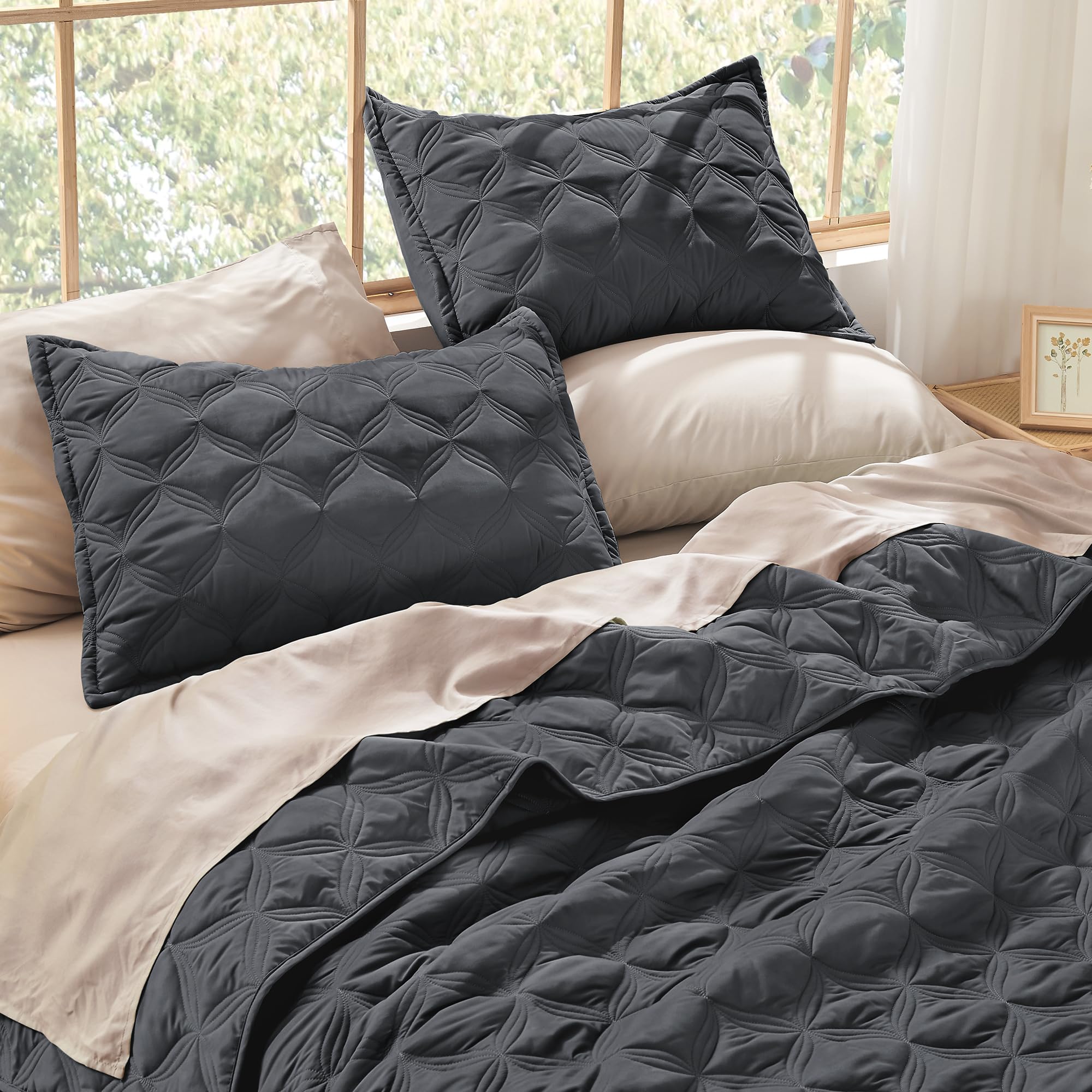 Litanika Oversized King Quilt Set Bedspread 120X120-3 Piece Grey Lightweight Comforter Coverlets Bedding Cover Bed Decor All Sea
