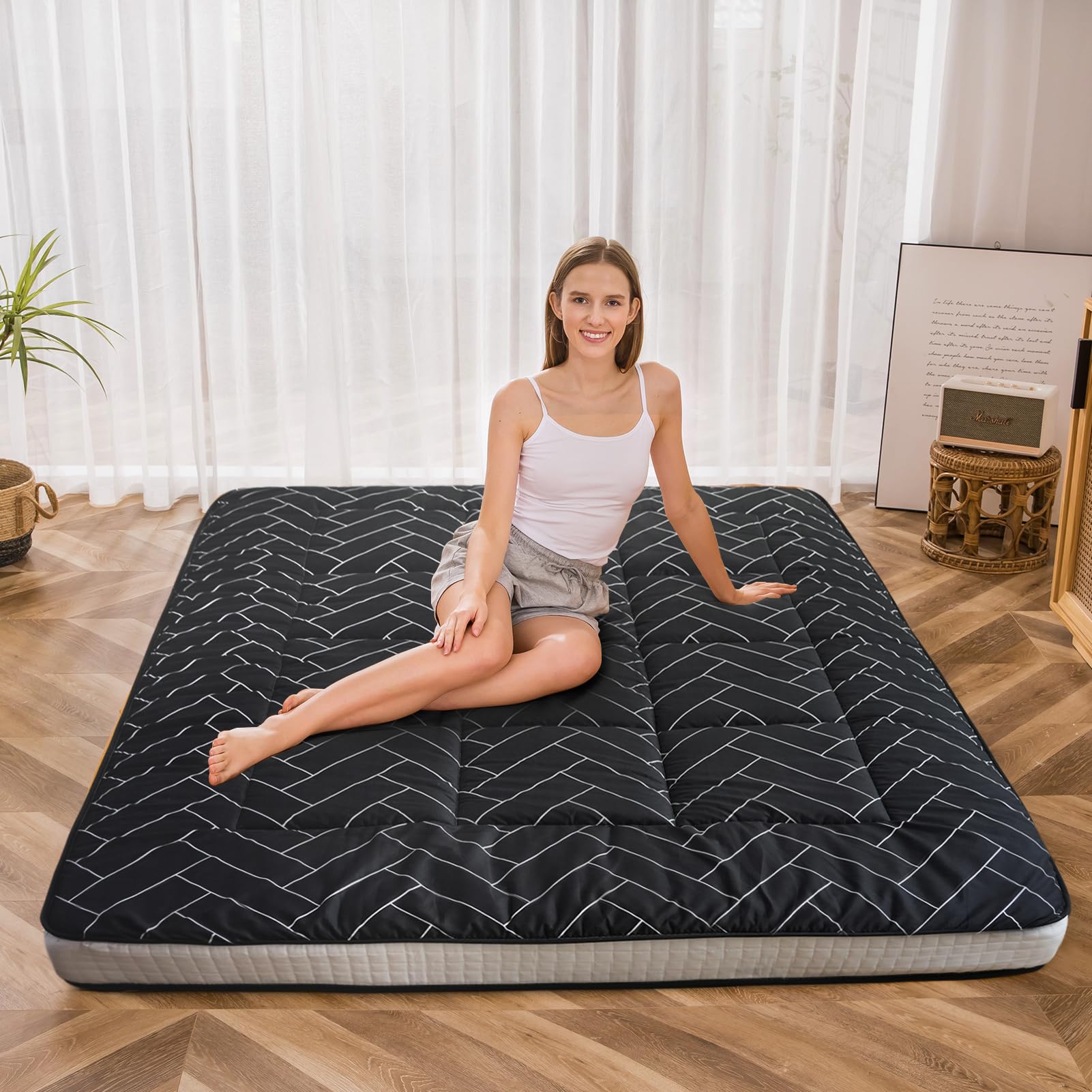 Maxyoyo Black Geometric Pattern Futon Mattress, Japanese Floor Mattress Quilted Bed Mattress Topper, Extra Thick Folding Sleeping Pad Breathable Floor Lounger Guest Bed For Camping Couch, Full
