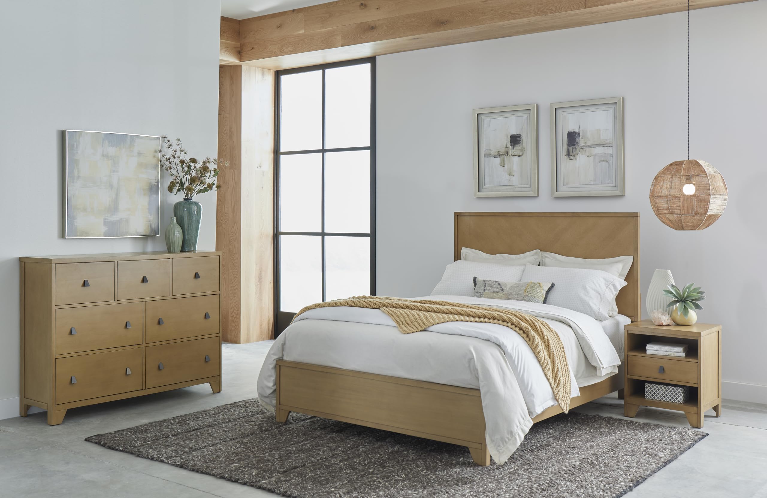 Progressive Furniture Blonde/Light Gold Hayden 7 Drawer Double Dresser