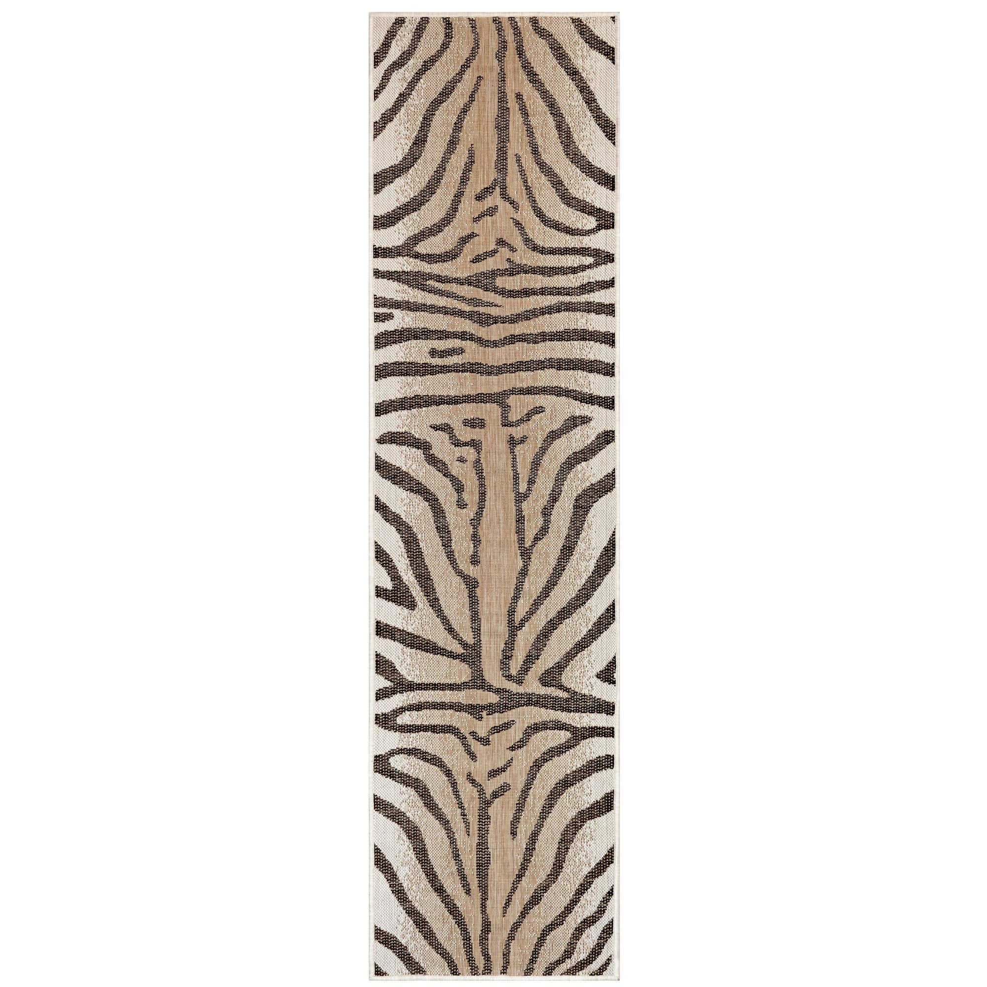 Liora Manne Zebra Sand Indoor/Outdoor Rug, 1'11' X 7'6'