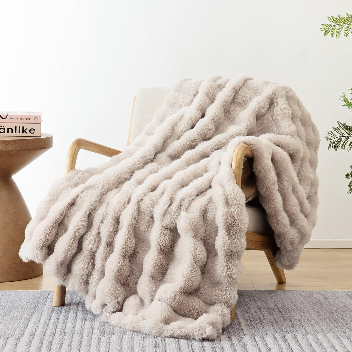 Smoofy Faux Fur Blanket Rabbit Fleece - Linen Fluffy Blanket For Sofa, Cozy Soft Plush Throw Blanket For Couch Bed, Luxury Thick