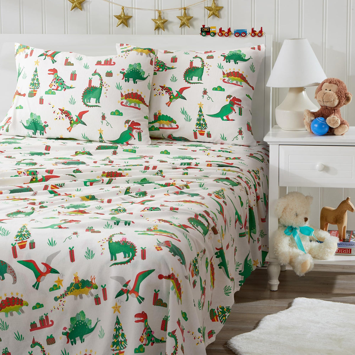 Great Bay Home 4 Piece 100% Turkish Cotton Full Christmas Flannel Sheet Set | Kids Holiday Printed Bedding Sheets & Pillowcases