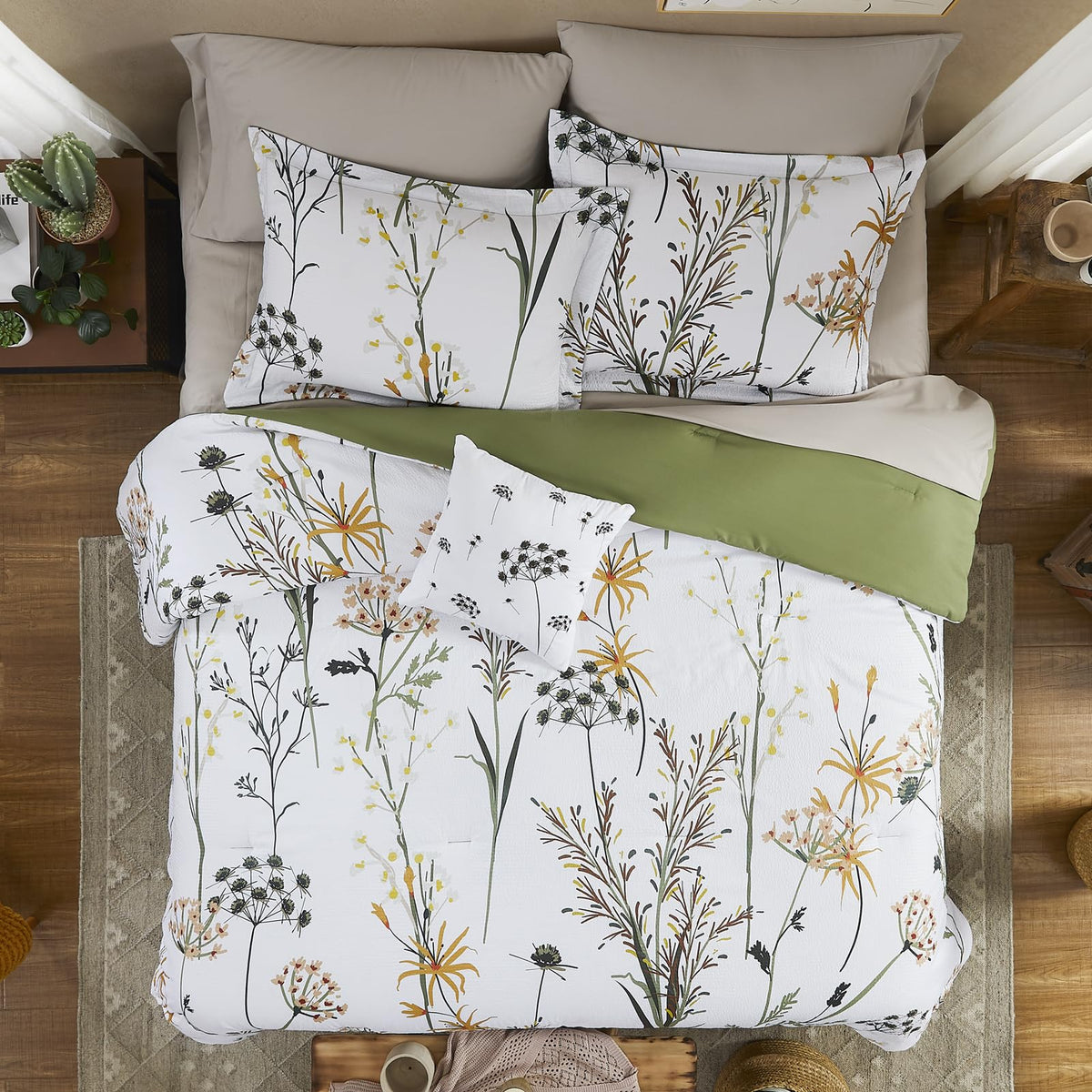 Casaagusto Full Comforter Set 7 Pcs White & Green Dandelion Plant Comforter Set With Flowers Leaves Pattern Soft Seersucker Desi