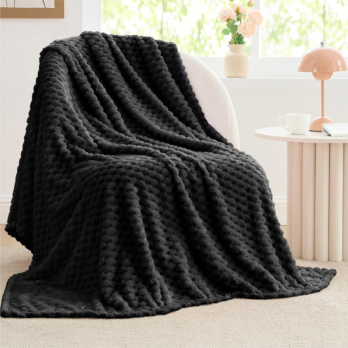 Bedelite Fleece Throw Blanket For Couch & Bed - 3D Jacquard Decorative Black Blanket, Super Soft And Cozy Warm Fuzzy Blanket All