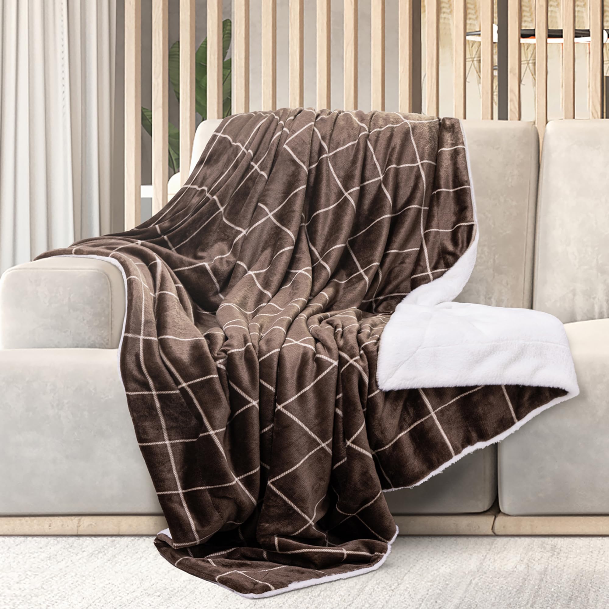 Mon Chateau New Premium Printed Ultra-Plush Textured Flannel Throw Blanket - Perfect For The Couch, Sofa, Or Queen Size Bed, 60'