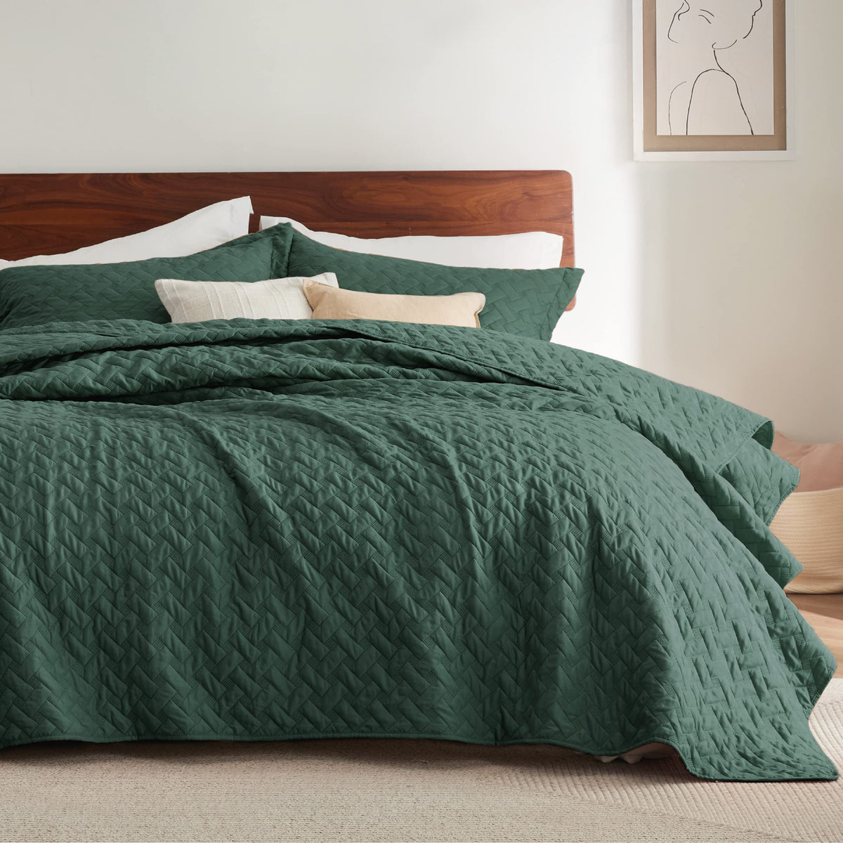 Bedsure Queen Quilt Bedding Set - Lightweight Summer Quilt Full/Queen - Dark Green Bedspread Queen Size - Bedding Coverlet For A
