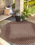 Unique Loom Outdoor Modern Collection Area Rug - Tambor (4' 1' Round, Brown/ Ivory)
