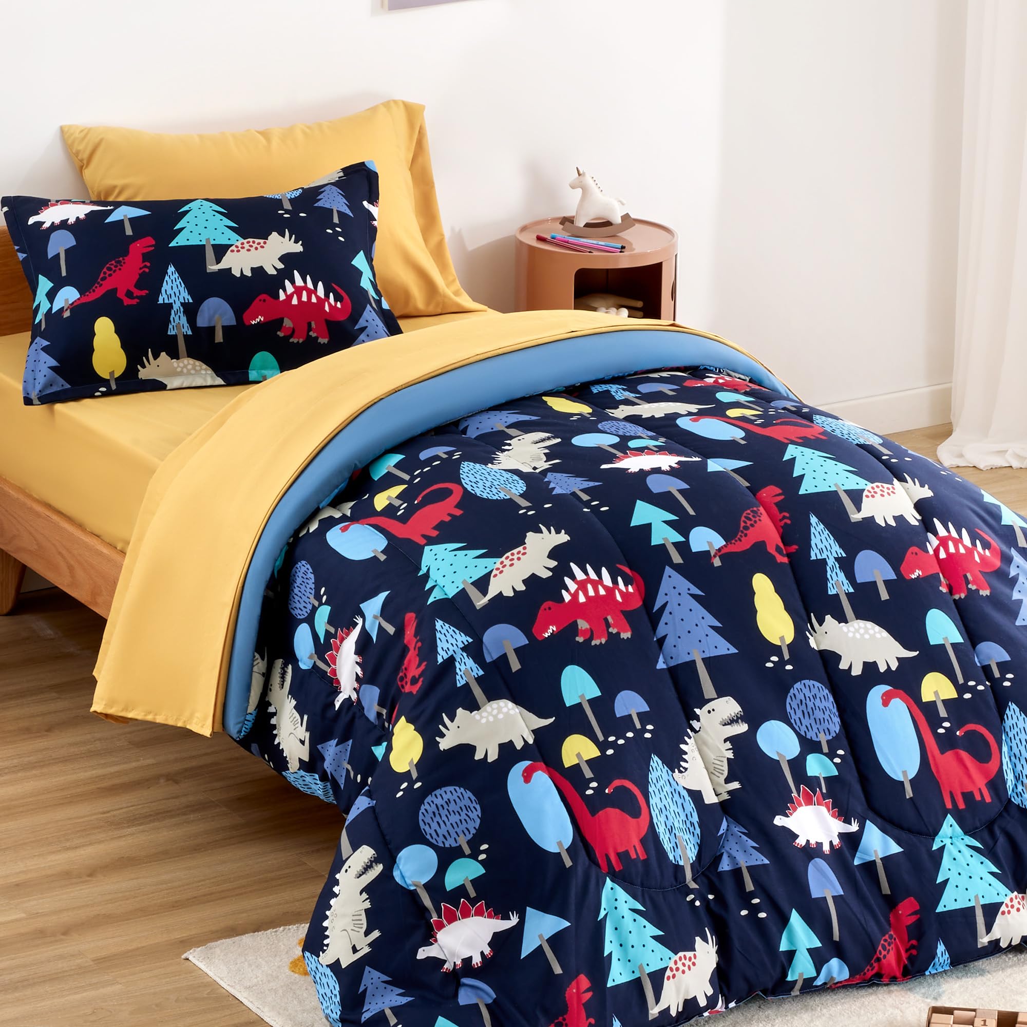 Sleep Zone Kids Bedding Full/Queen Comforter Set - Cute Printed For Boys, Girls, Teens, Super Soft, Fade Resistant (Dinosaur Lan