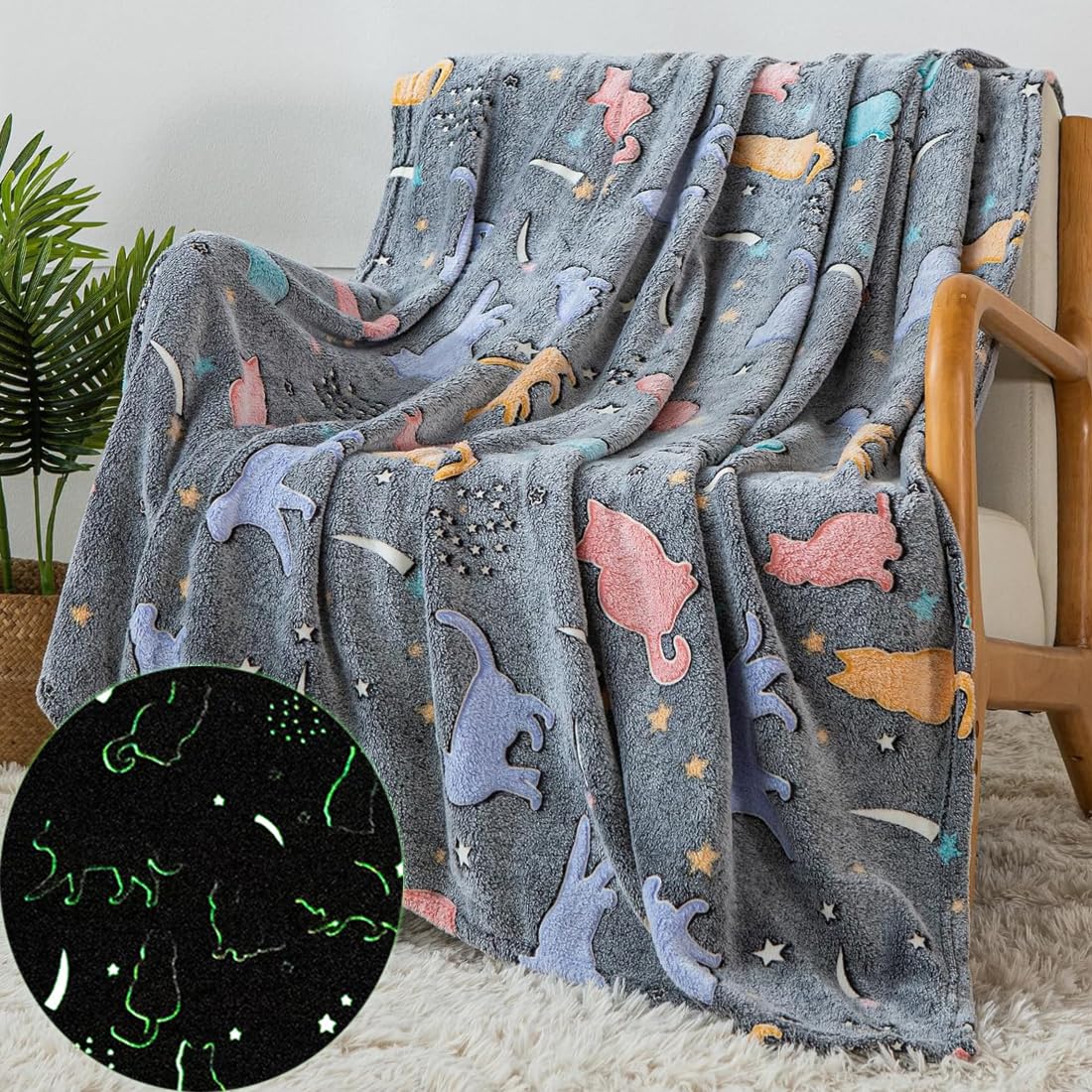 Sviuse Glow In The Dark Cat Blanket Cat Gifts For Cat Lovers Soft Flannel Glow Cats Pattern Throw For Girls Women Kids Luminous