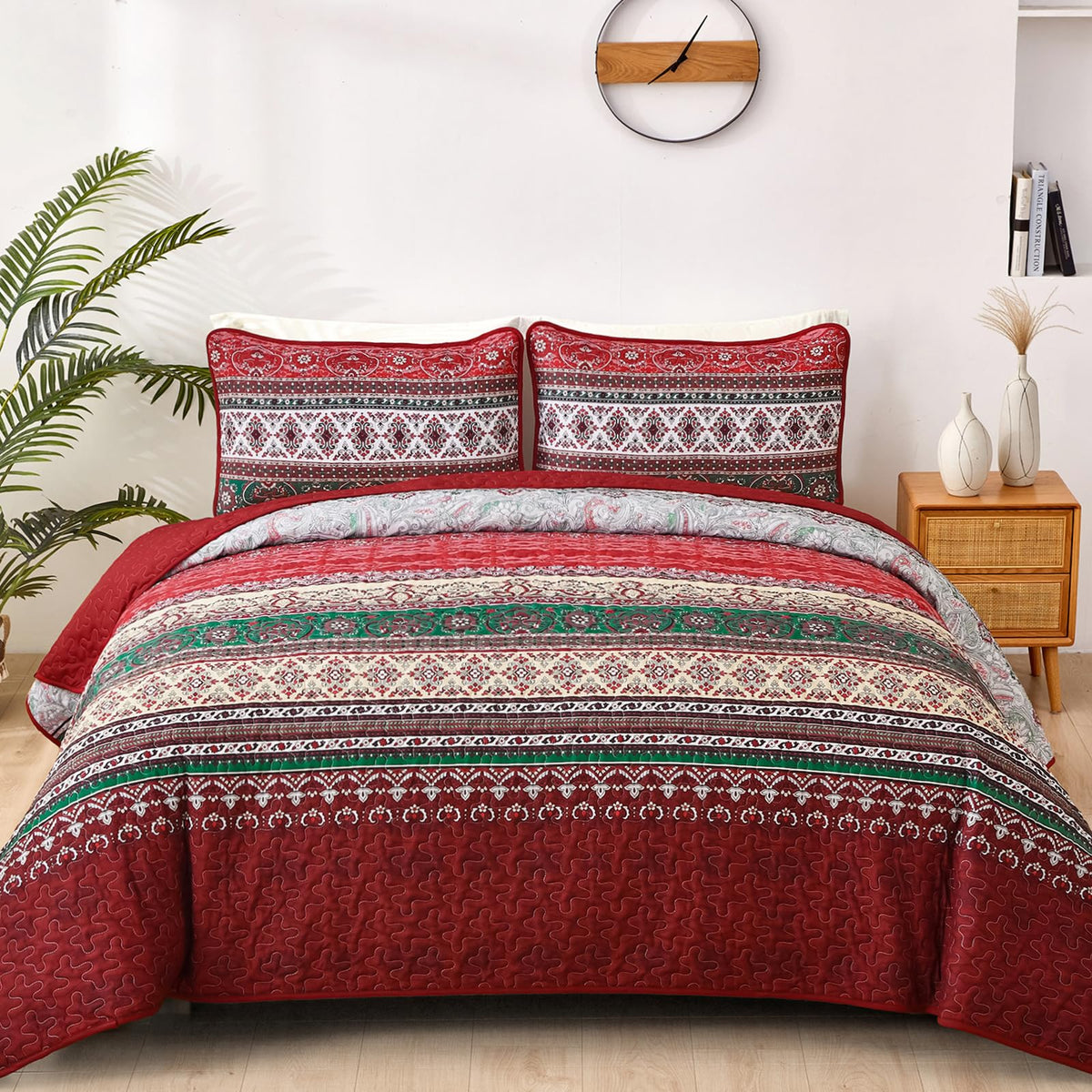Wongs Bedding Boho Queen Quilt Set, Red Bohemian Quilt Bedding Set, Lightweight Bed Decor Bedspread For All Season Reversible Mi