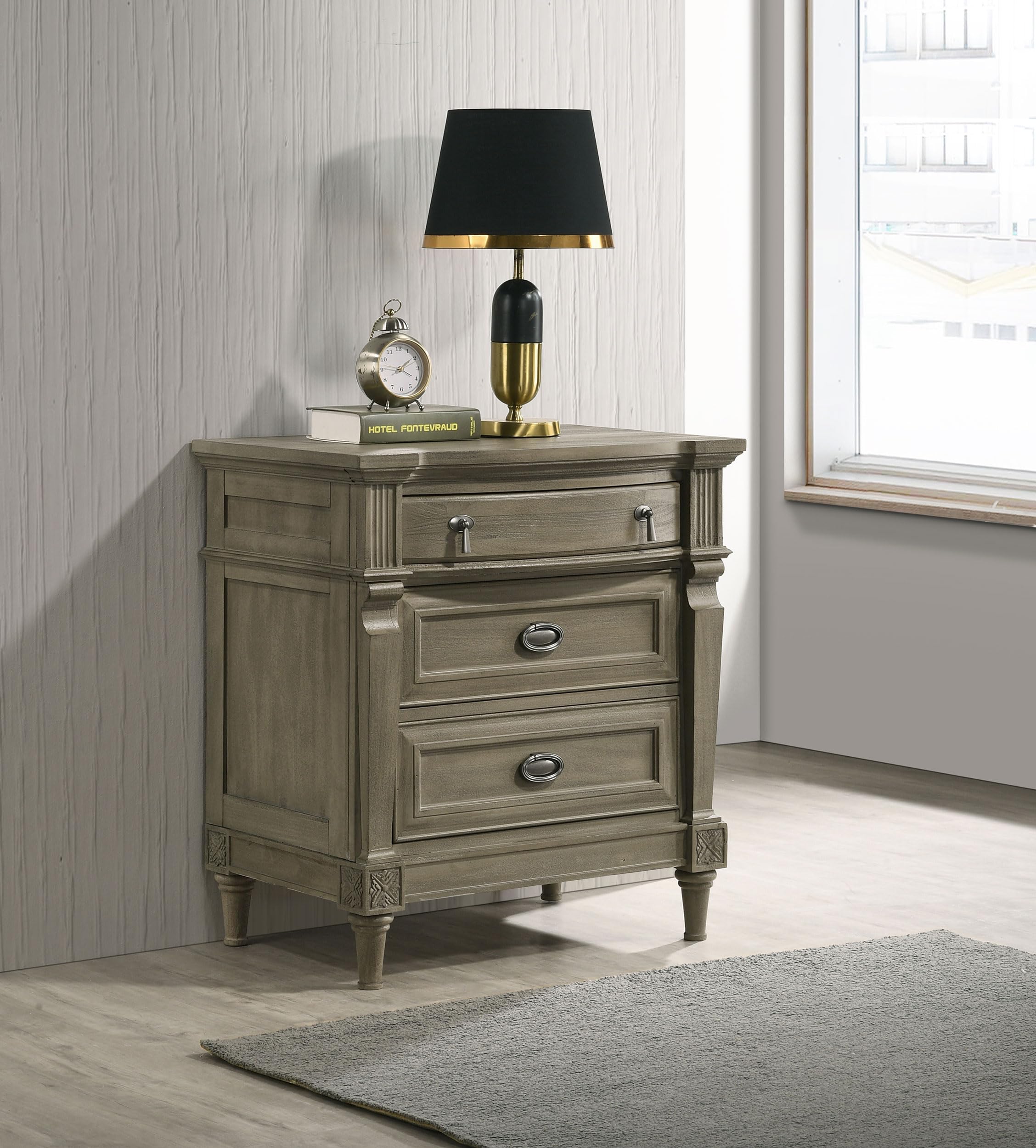 Coaster Home Furnishings Alderwood Transitional Wood 3-Drawer Bedroom Nightstand Bedside Table Organizer Unit with USB Charging Outlet French Grey 223122