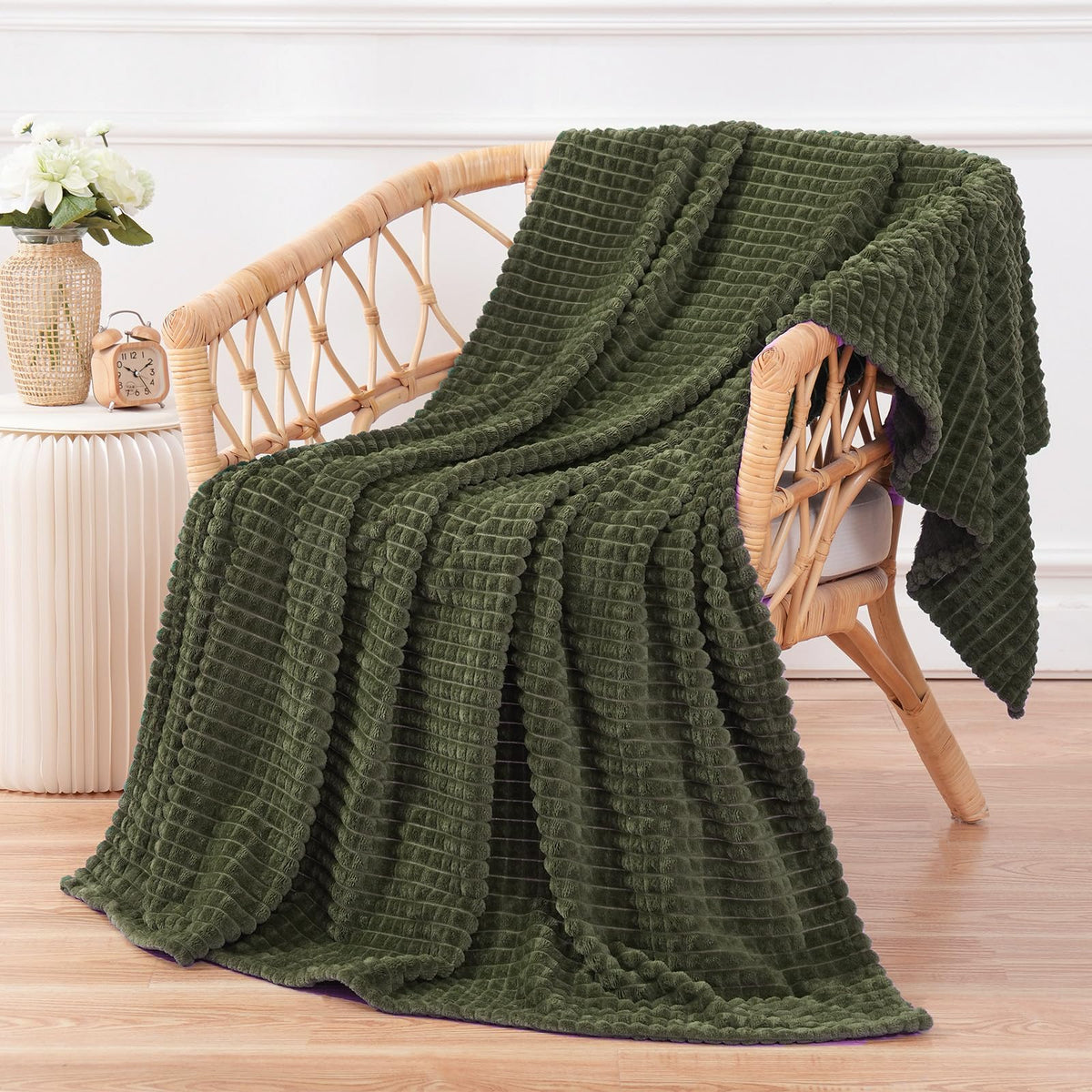 Puncuntex Flannel Fleece Throw Blanket Olive Green 50''  60''
