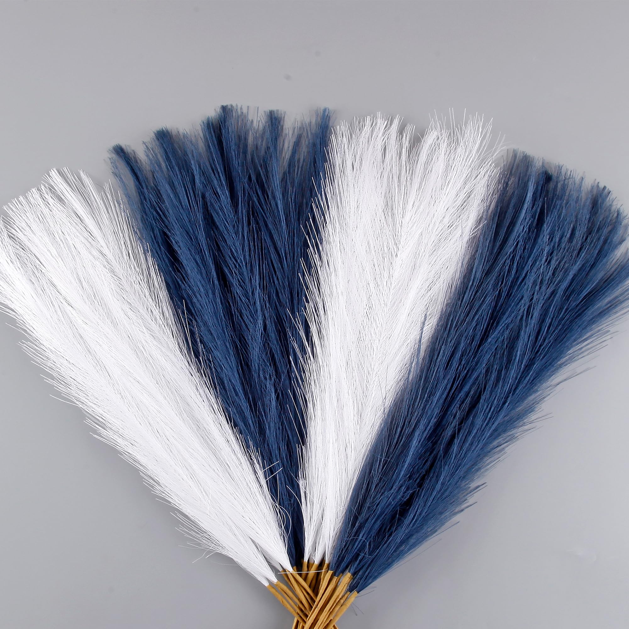 Acfruits Blue and White Pampas Grass Decor, 30 Pcs 17 Faux Pampas Grass Short Decor, Pompas Grass Flower Arrangement and Vase Fi