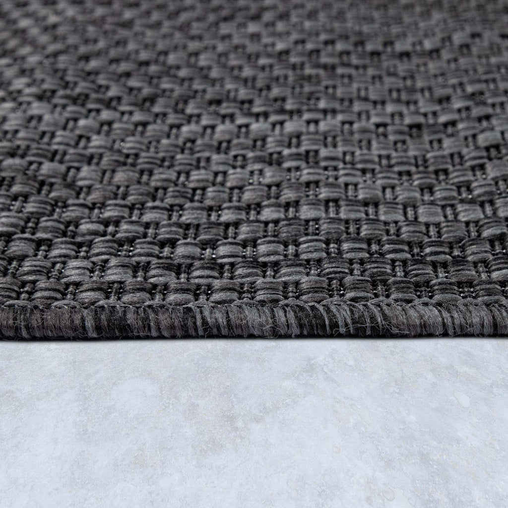 Solid Outdoor Rug For Patio Or Balcony Weatherproof In Mottled Green, Size: 6'7' X 9'2'