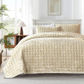 Grassix Velvet King Size Quilt - Luxury Cozy Beige Quilt Set, Lightweight Soft Velvet Comforter, Geometric Coverlet Bedspreads W
