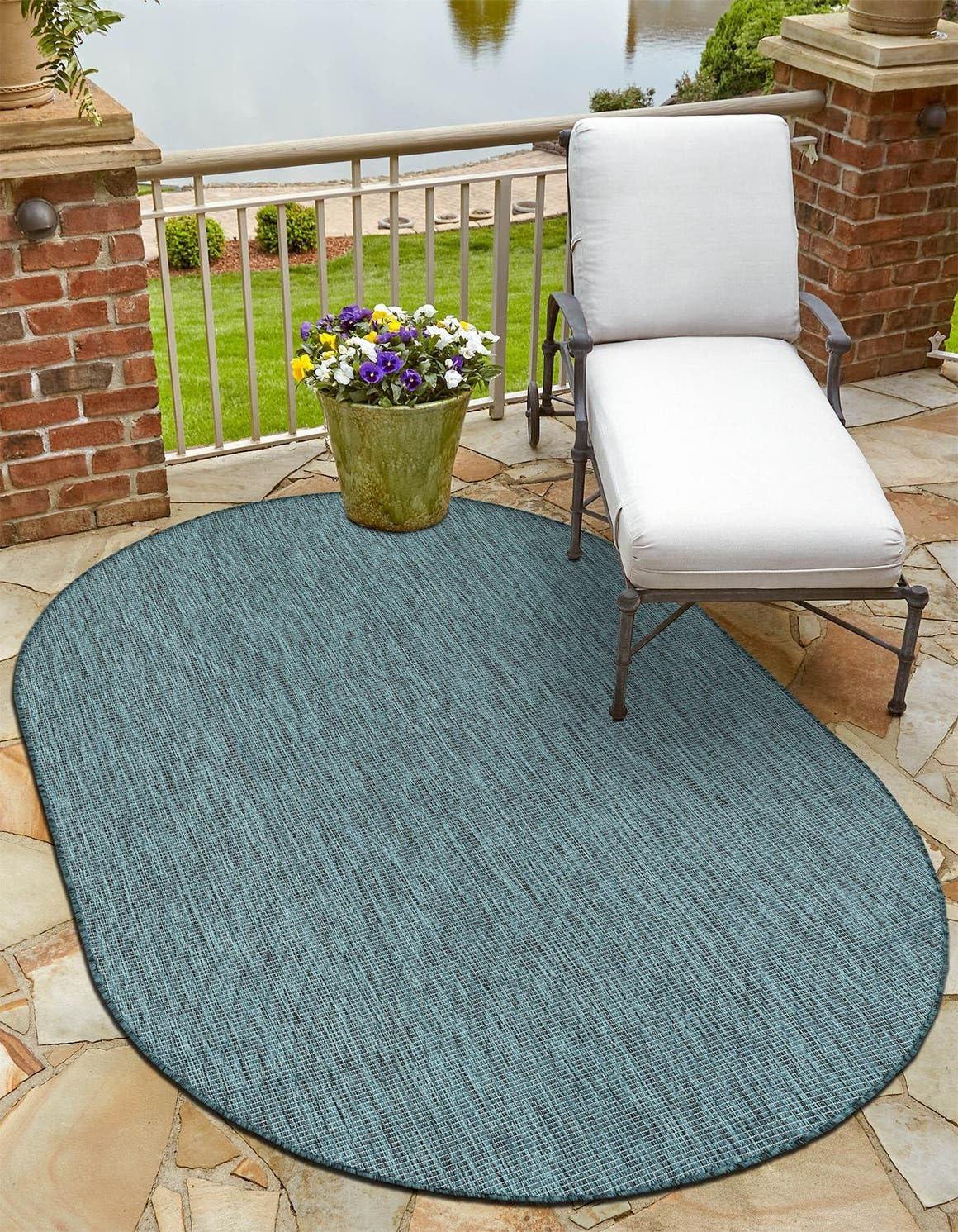 Unique Loom Outdoor Solid Collection Area Rug (7' 10'' x 10' Oval Teal/Navy Blue)