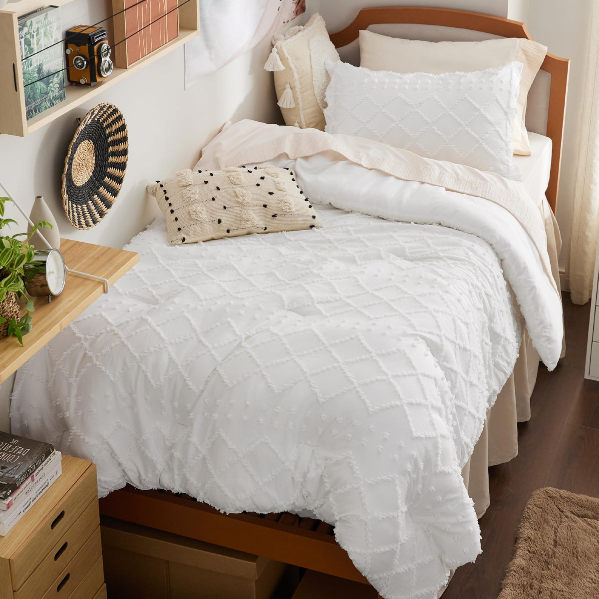 Bedsure Twin/Twin Xl Comforter Set Dorm Bedding - Navy Boho Twin Extra Long Comforter Set For College, Shabby Chic Tufted Beddin