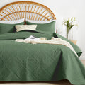 Flymme Full/Queen Size Quilt Set,Olive Green Lightweight Microfiber Soft Bedspread,Retro Botanical Floral Leaf & Geometric Grid