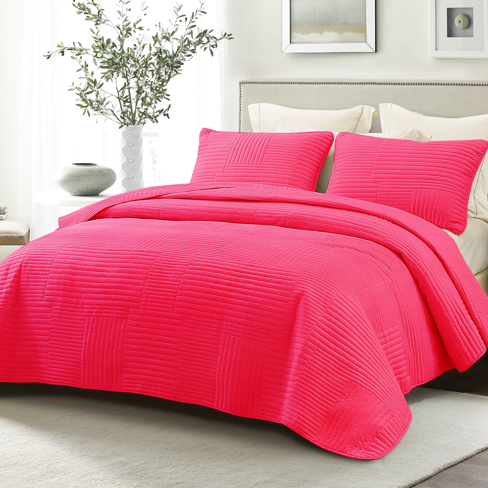 Whale Flotilla Ultra Soft California King Quilt Bedding Set, Lightweight Fall Hot Pink Quilts Bedspreads Oversized, Ultrasonic C