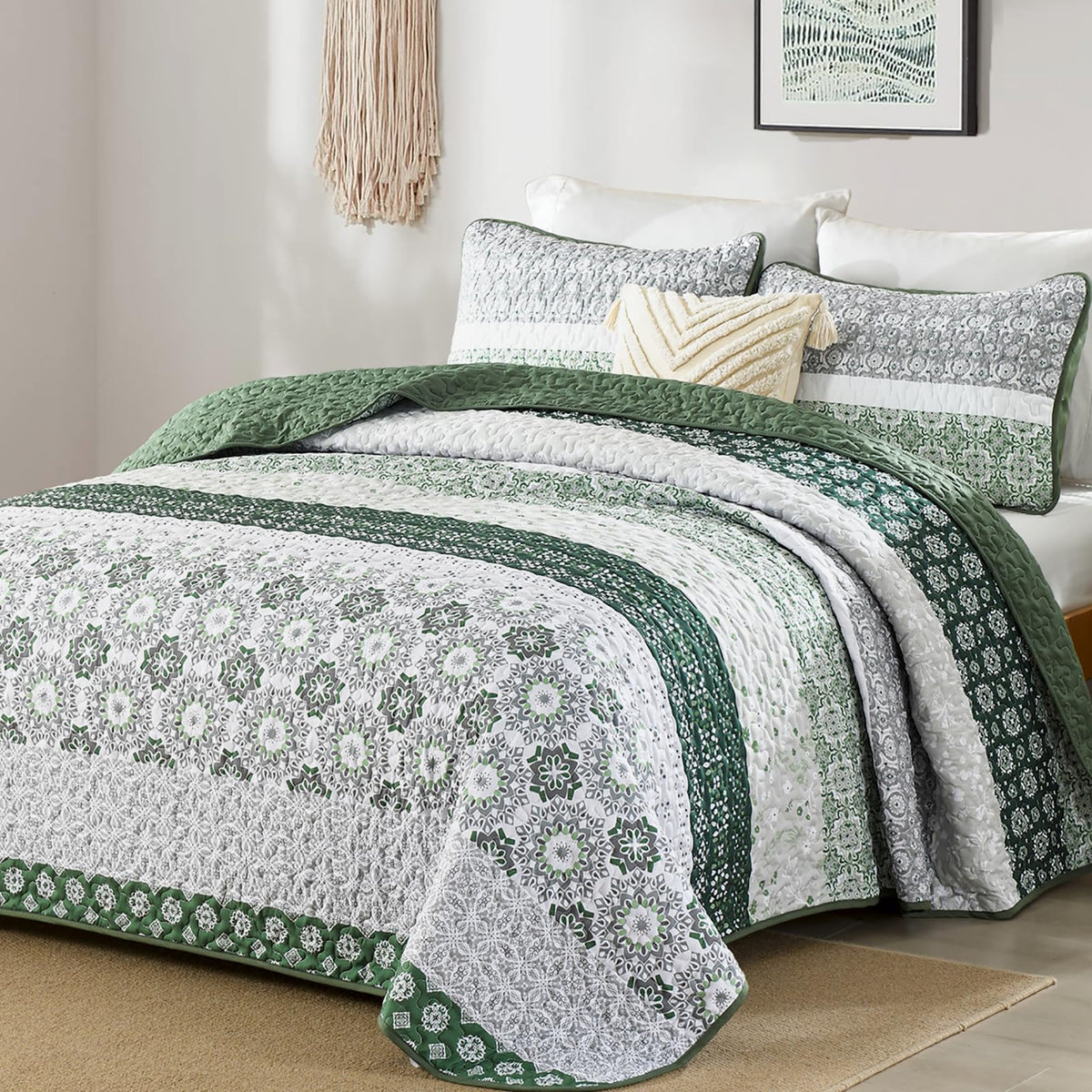 WONGS BEDDING Green Quilt Set Queen Size,Boho Striped Patchwork Summer Bedspread Set,3 Pieces Microfiber Bedding Set for All Sea