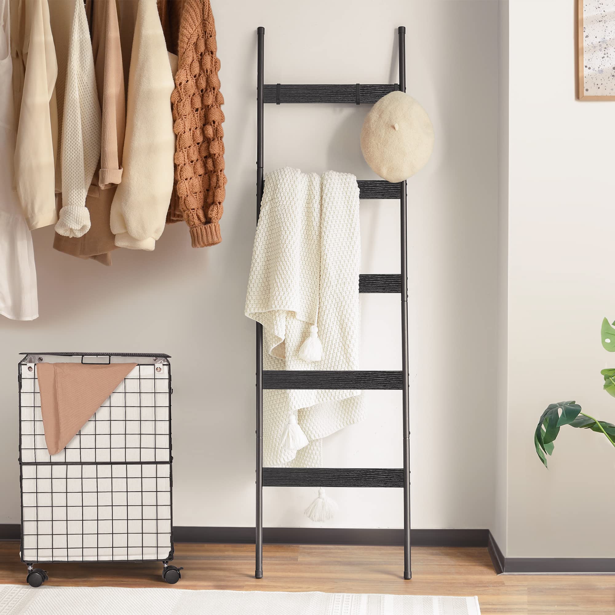 Elyken Blanket Ladder For Living Room, Farmhouse 5 -Tier Quilt Holder With 4 Removable Hooks For Bathroom, Wood Towel Rack Displ