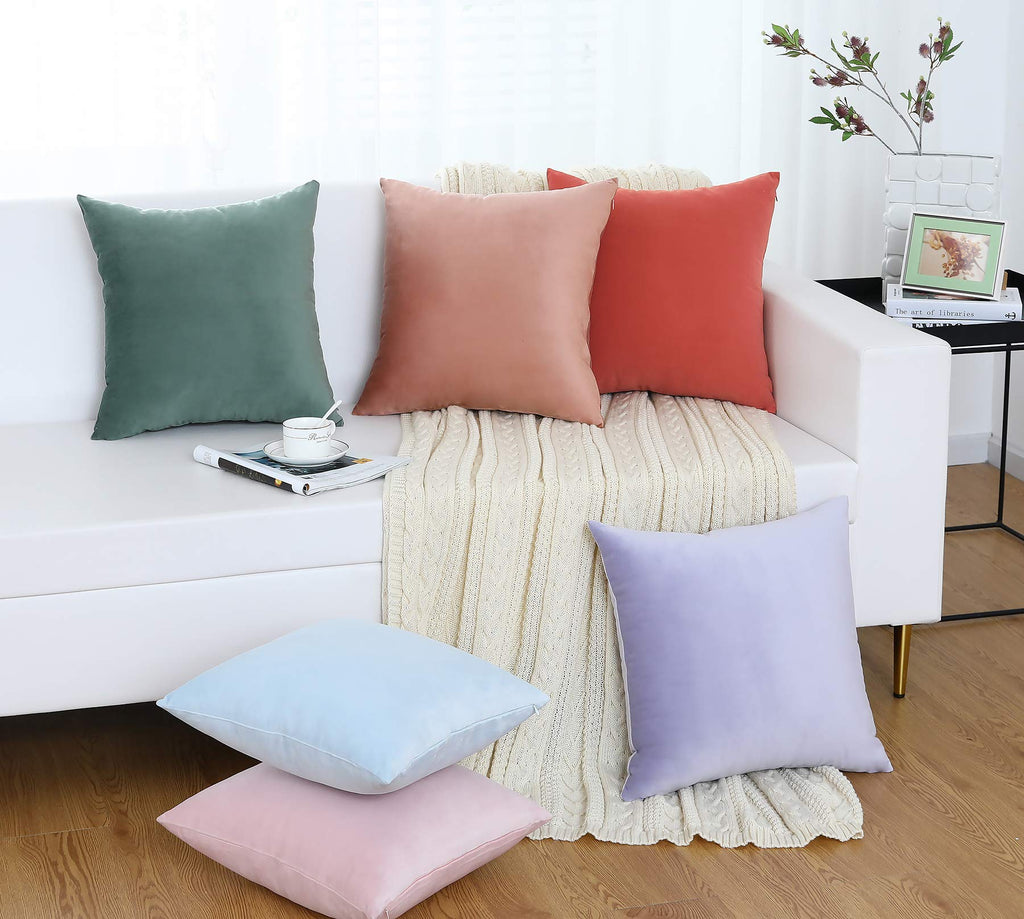Jeneoo Comfy Soft Thick Velvet Throw Pillow Covers For Sofa Couch, Decorative Solid Square Cushion Cases For Bedroom Car (Eggpla