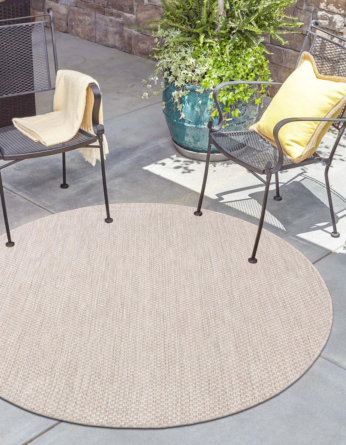 Unique Loom Outdoor Solid Collection Area Rug (3 3 Round Beige/Ivory)