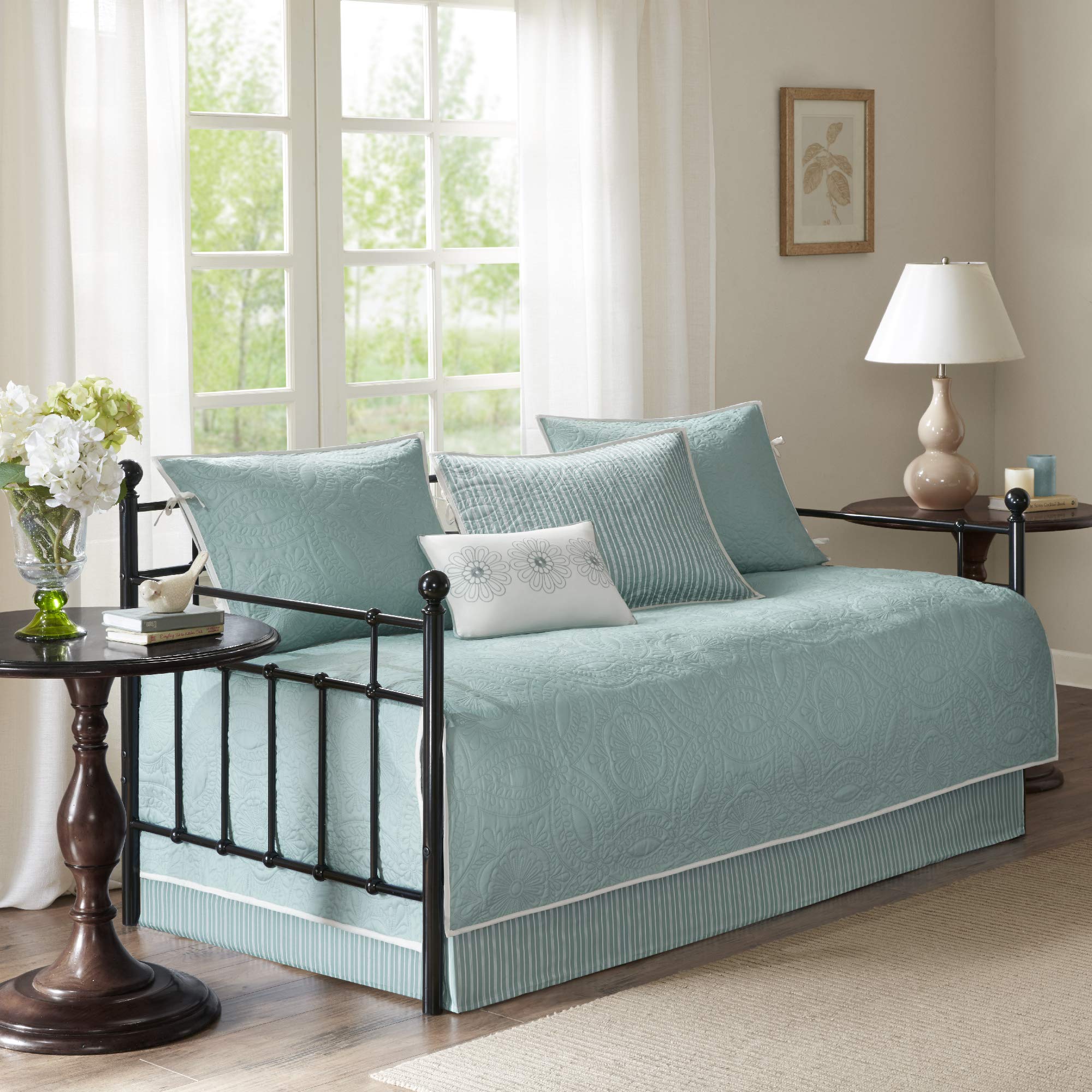Madison Park Daybed Cover Set - Trendy Design, All Season Luxury Bedding With Bedskirt, Matching Shams, Decorative Pillow, Floral Medallion Quilted Blue 75'X39' 6 Piece