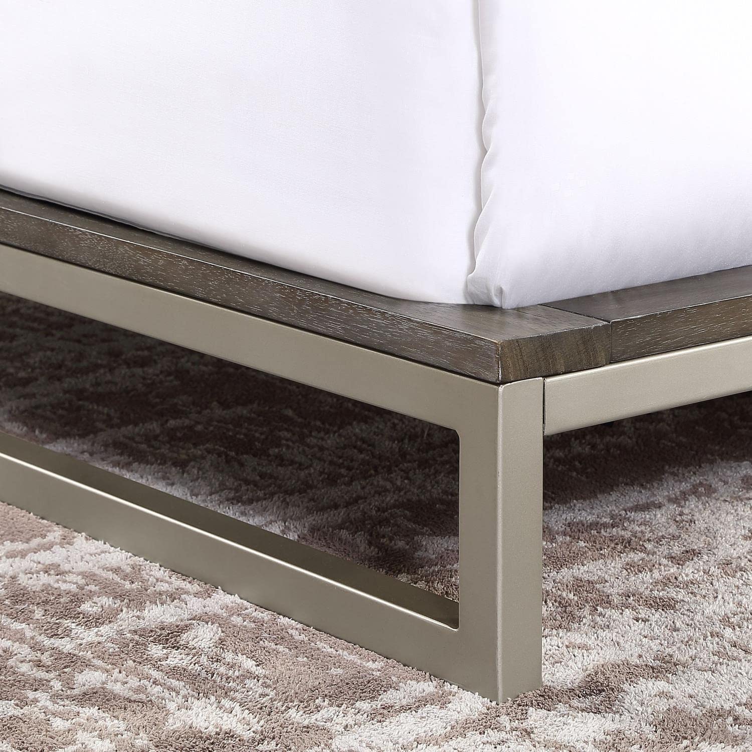 Steve Silver Broomfield King 6-PC Bedroom Set - Thumbnail 3