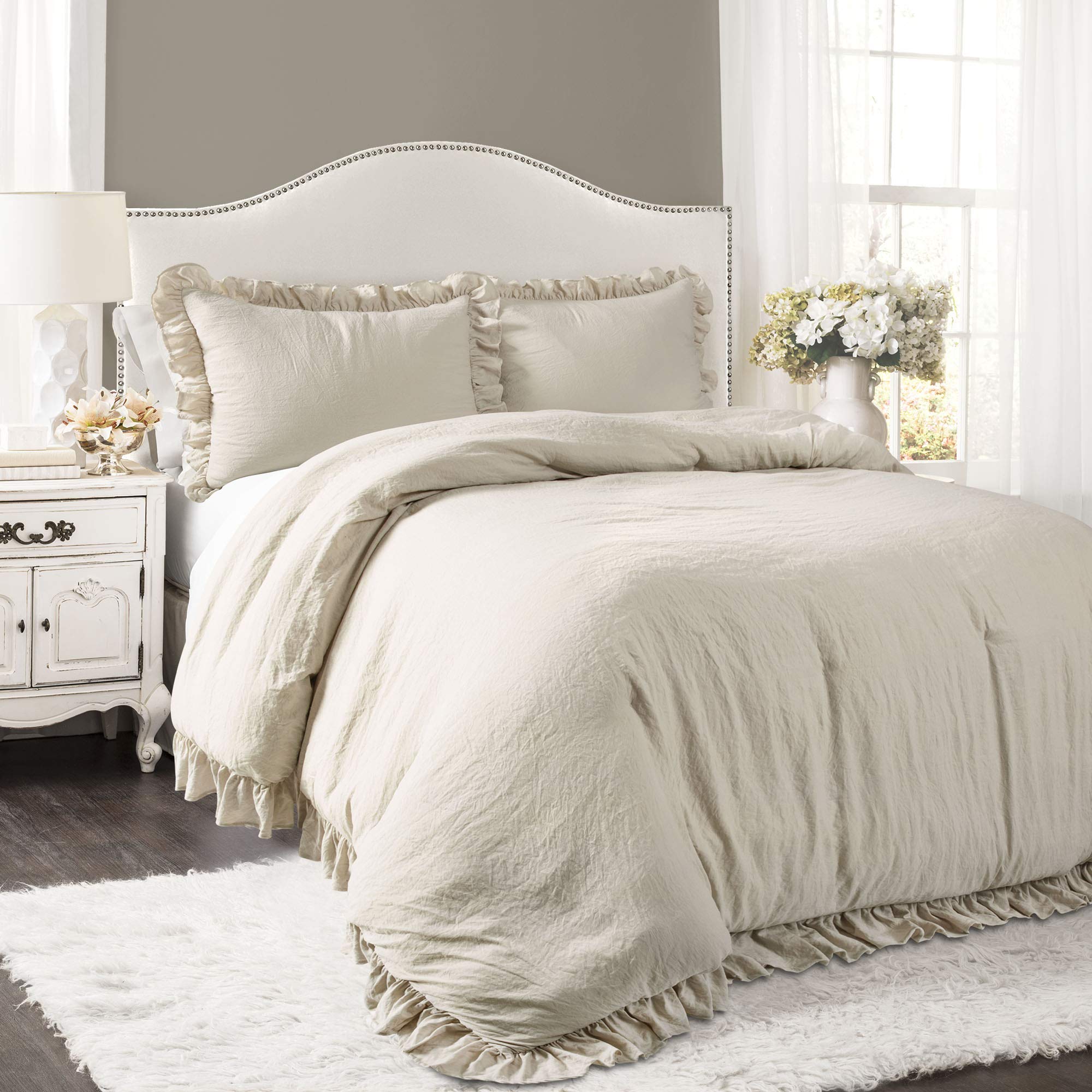 Lush Decor Reyna Ruffle Comforter Set - 3 Piece Cozy Ruffled Bedding Set - Timeless Elegance And Comfort For Bedroom - King, Whe