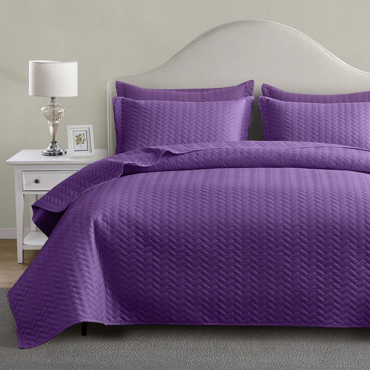 Maple&Stone Quilt Set California King Size, Lightweight Purple Bedspread Ultrasonic Chevron Pattern Light Coverlet For All Seaso