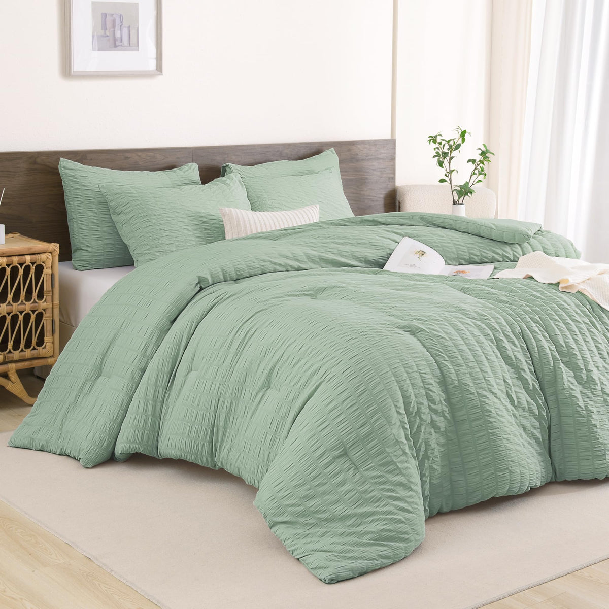 Andency Sage Green King Size Comforter Set, 3 Pieces Bedding Comforter Sets (1 Seersucker Textured Comforter & 2 Pillowcases), L