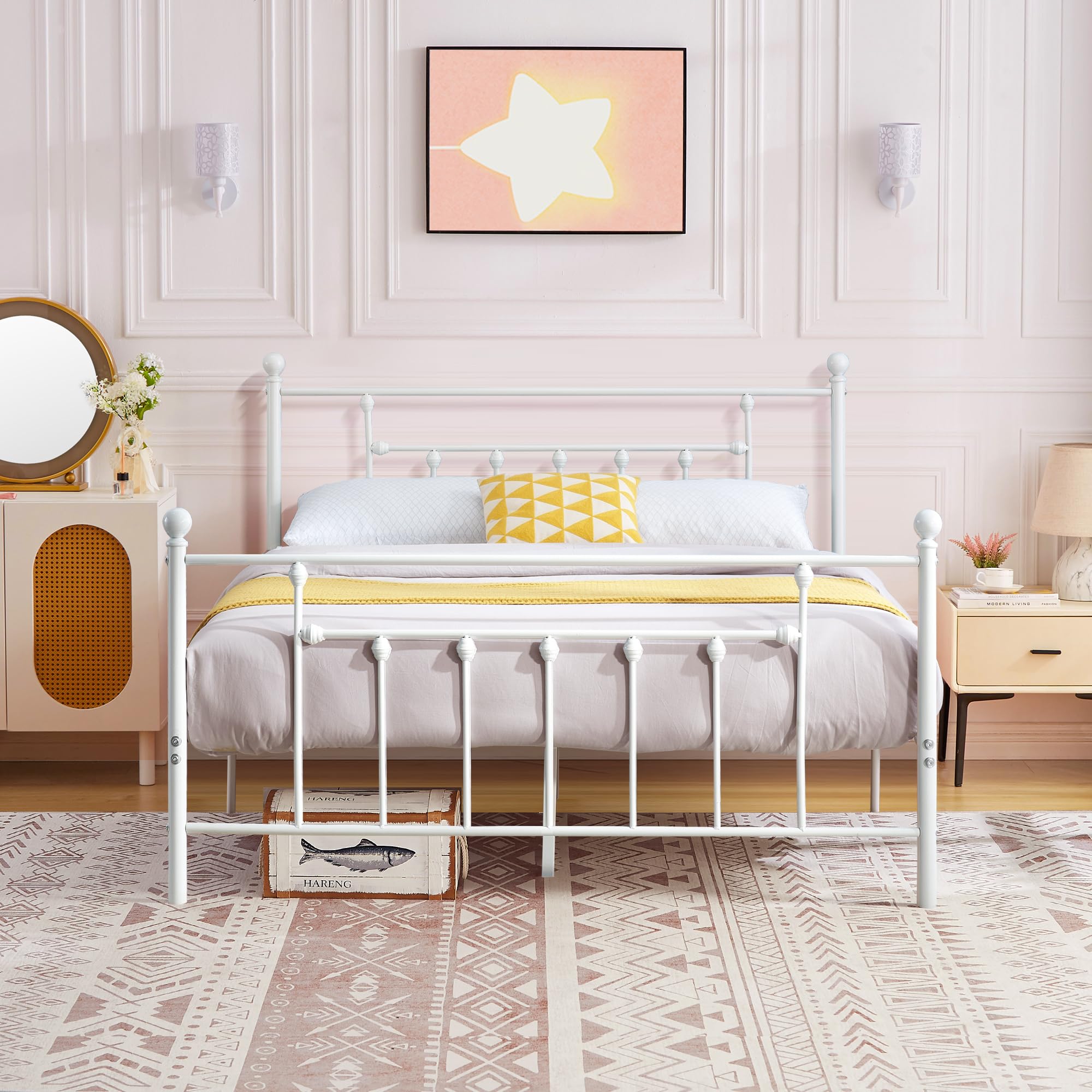 Vecelo Queen Size Metal Platform Bed Frame With Headboard And Footboard, Heavy Duty Slat Support/No Box Spring Needed Mattress Foundation/Underbed Storage Space, Victorian Style