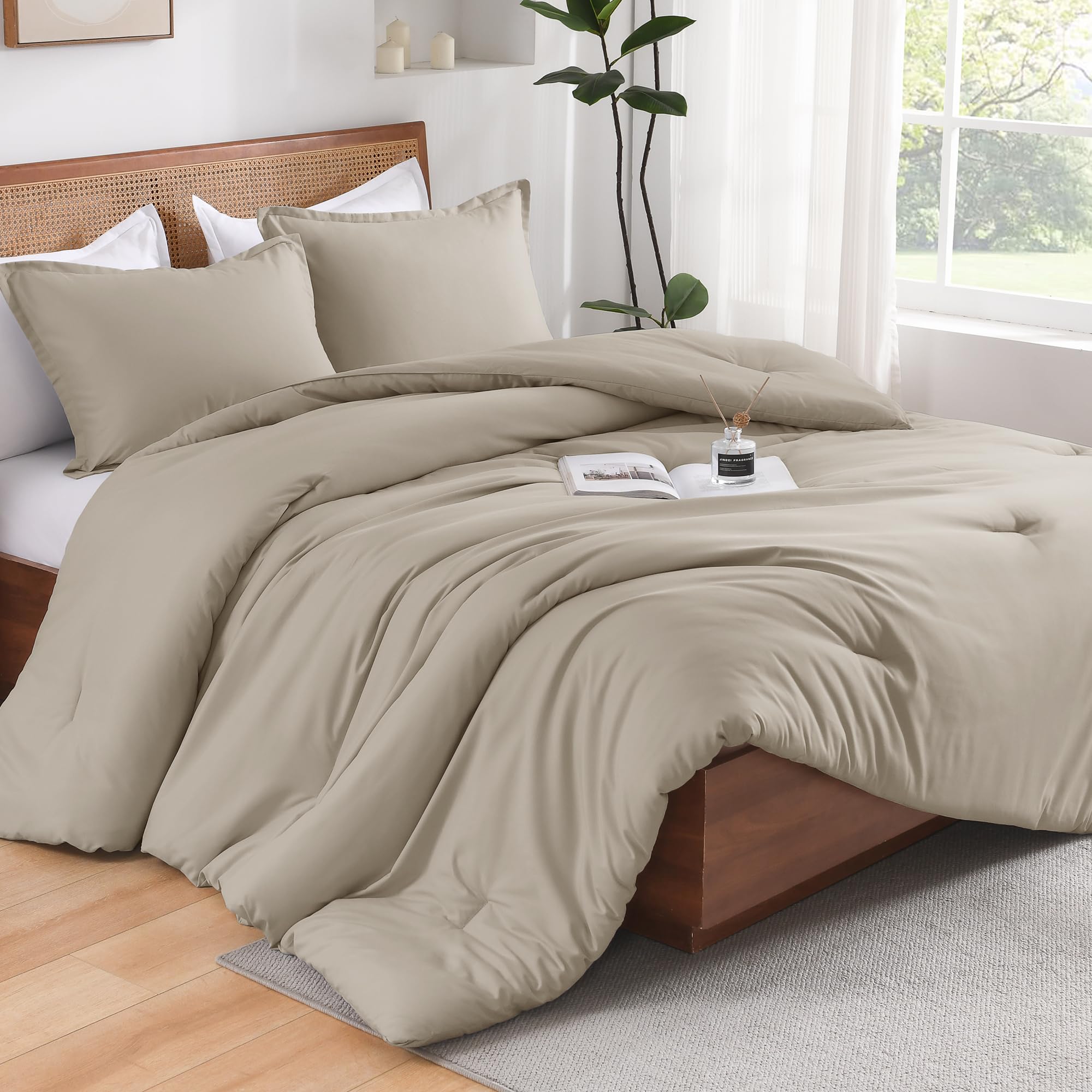 Andency Wheat Queen Size Comforter Set, Oatmeal Fluffy Soft Boho Bedding Set 3 Pieces For Men Women, Lightweight All Season Bed Set For Adults Teens (90X90In Comforter & 2 Pillowcases)