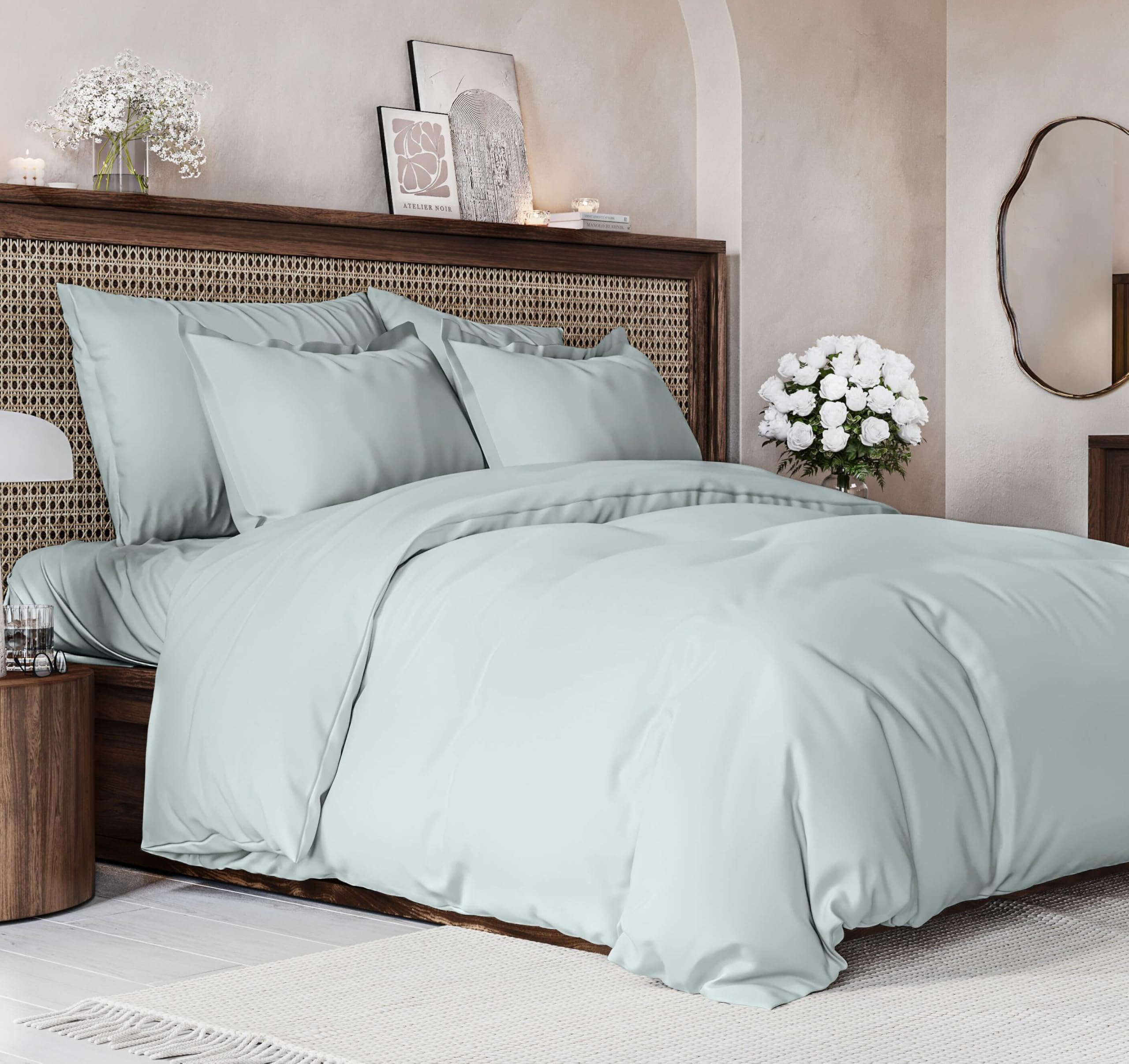 Duvet Cover Queen Size Set - Extra Soft Queen Size Duvet Cover - 90' X 90' Queen Duvet Cover W/ 2 Pillow Shams - Easy Care & Fade Free - Hotel Luxury Duvet Cover W/ Zipper Closures & Ties (Ice Blue)