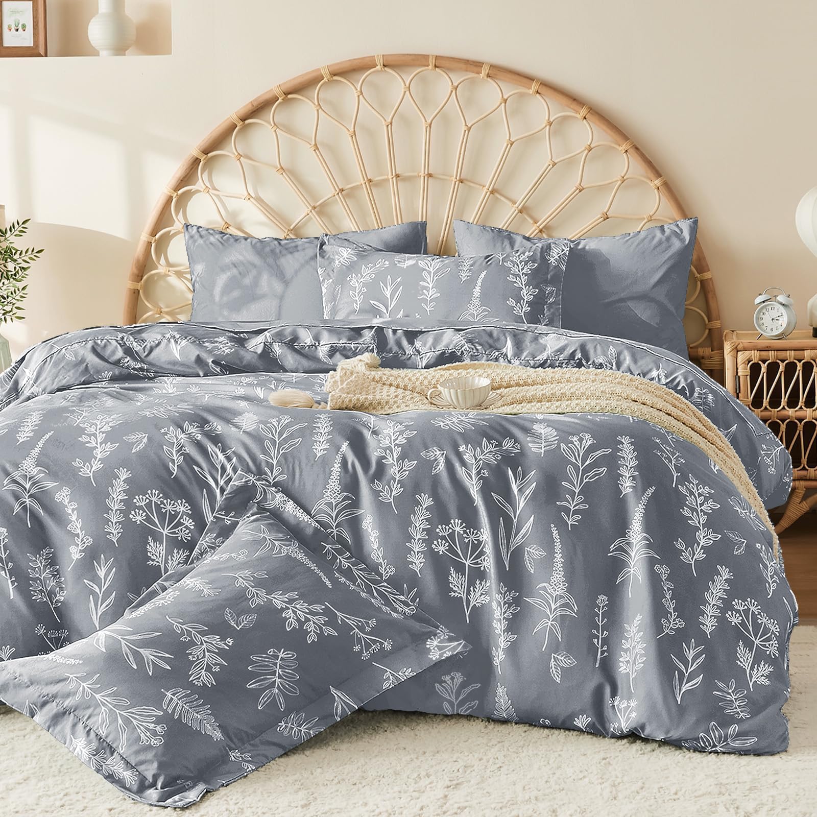 MUXHOMO Light Grey Bed in a Bag Queen 7 Pieces, Queen Comforter Set Reversible Botanical Flowers Design, Ultra Soft & Breathable