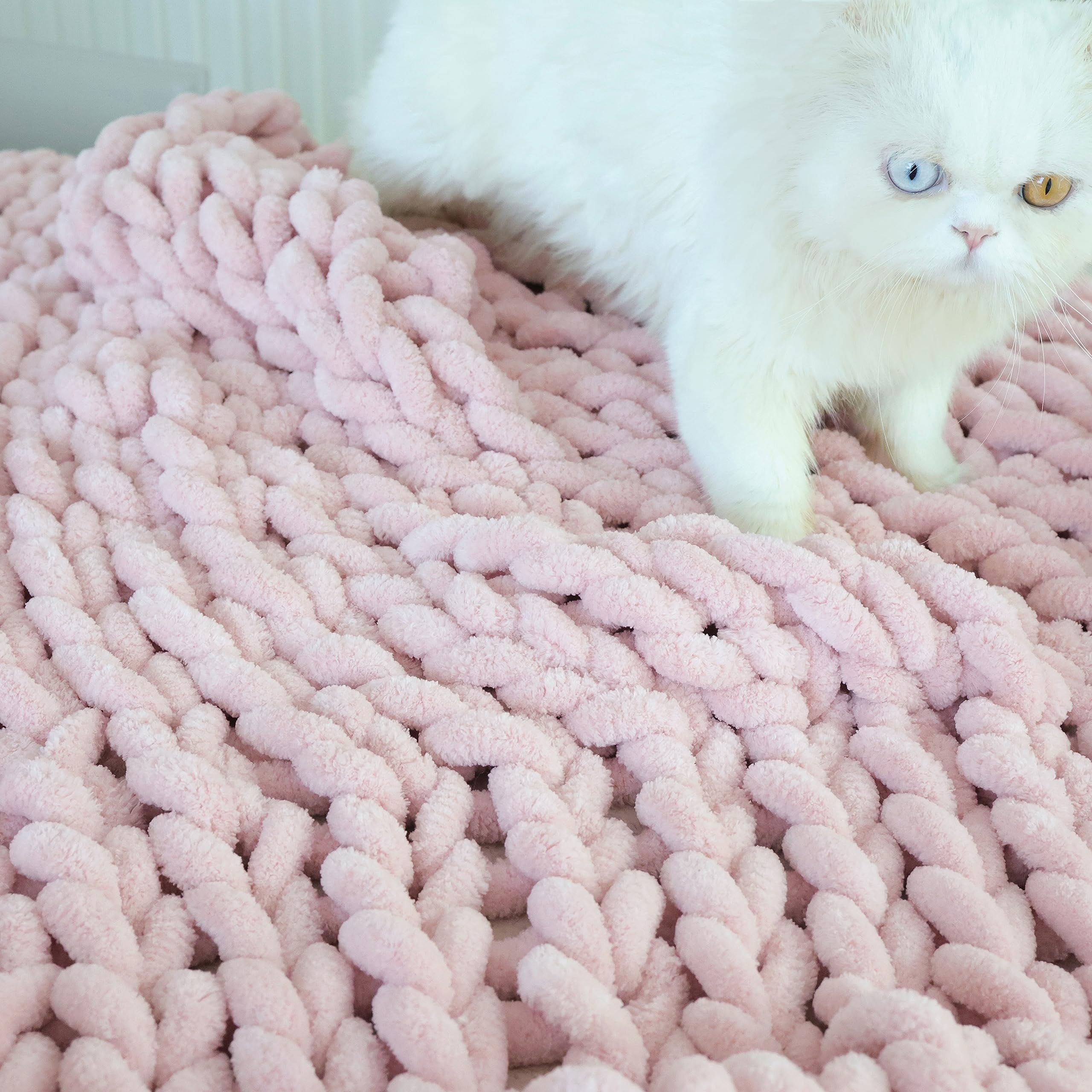 Maetoow Chenille Chunky Knit Blanket Throw (40   50 Inch), Handmade Warm & Cozy Blanket Couch, Bed, Home Decor, Soft Breathable