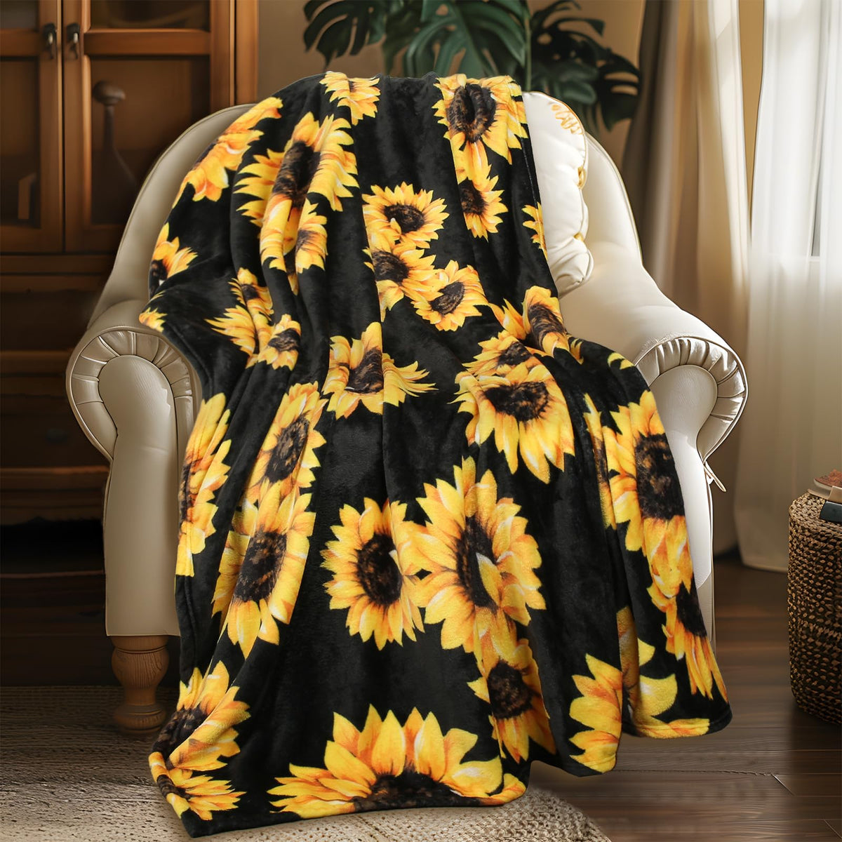 Macevia Sunflower Blankets Gifts For Women, Flannel Fleece Sunflower Gift, Floral Throw Blanket For Couch Bed Sofa, Soft Cozy Wa