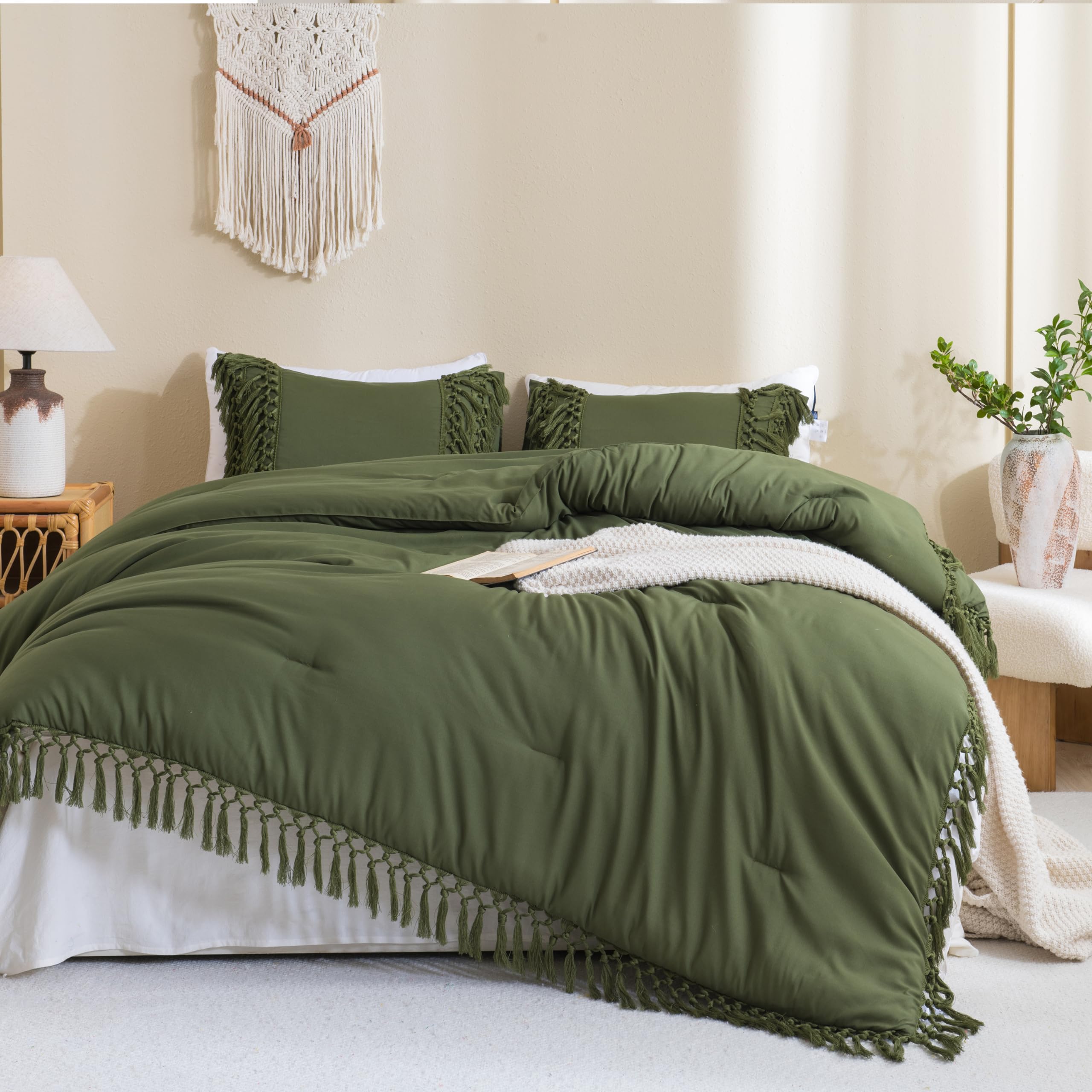 Andency Olive Green Comforter Set King, 3 Pieces Boho Tassel Lightweight Soft Bedding Comforter Sets For King Bed, All Season Fl