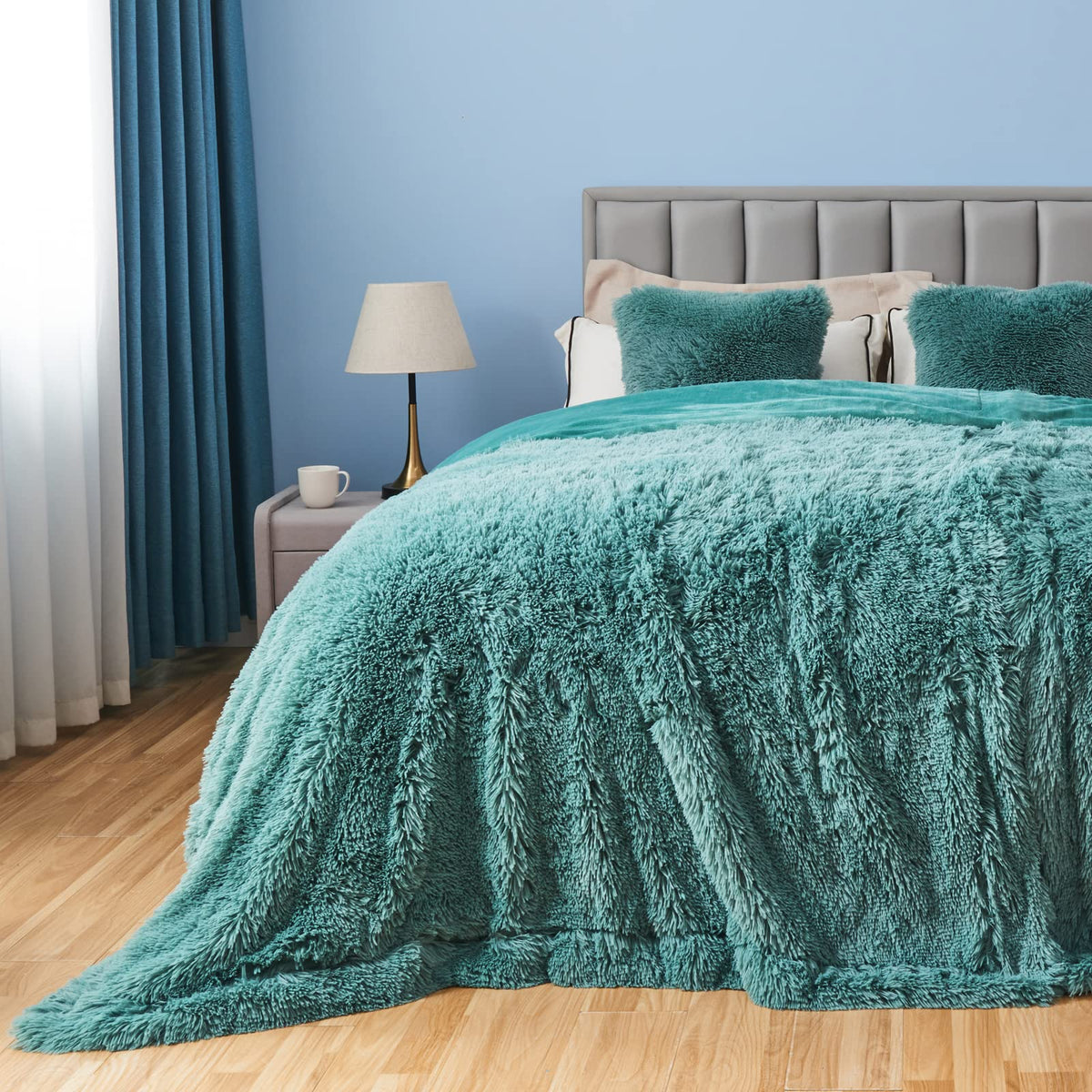 Gonaap Fuzzy Faux Fur Throw Blanket Queen Size Light Teal Super Soft Cozy Plush Fuzzy Shaggy Blanket For Couch Sofa Bed (Light T