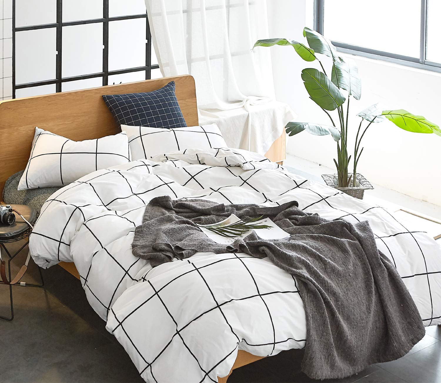 Clothknow White Plaid Comforter Set Full 3Pcs White Black Bedding Comforter Sets Checker Comforter Full Size White Black Comfort