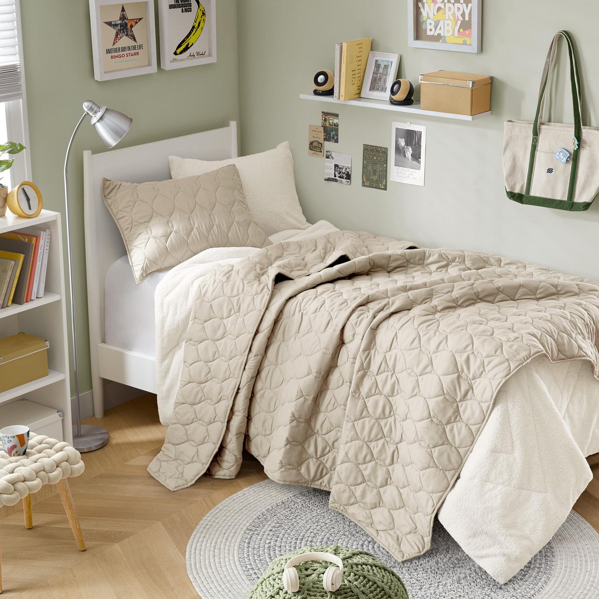 Comfort Spaces Twin Quilt Set Modern Reversible Ogee Coverlet Twin Bedding Set Cozy Quilted Winter Layer, All Season Lightweight
